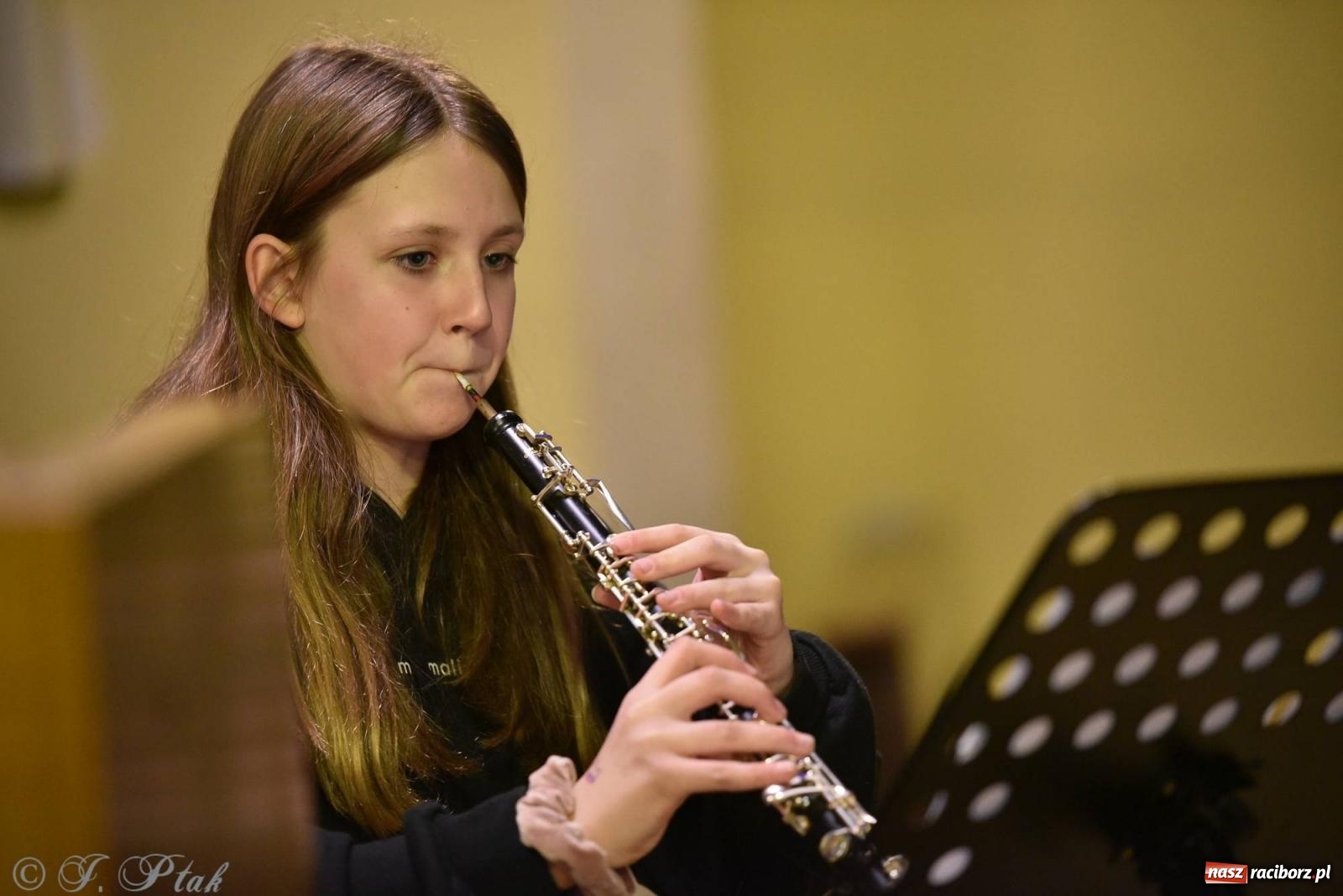 Zdjęcie w galerii na portalu naszraciborz.pl: W kolędowym klimacie w kościele NSPJ [FOTO i WIDEO] wiadomości z regionu