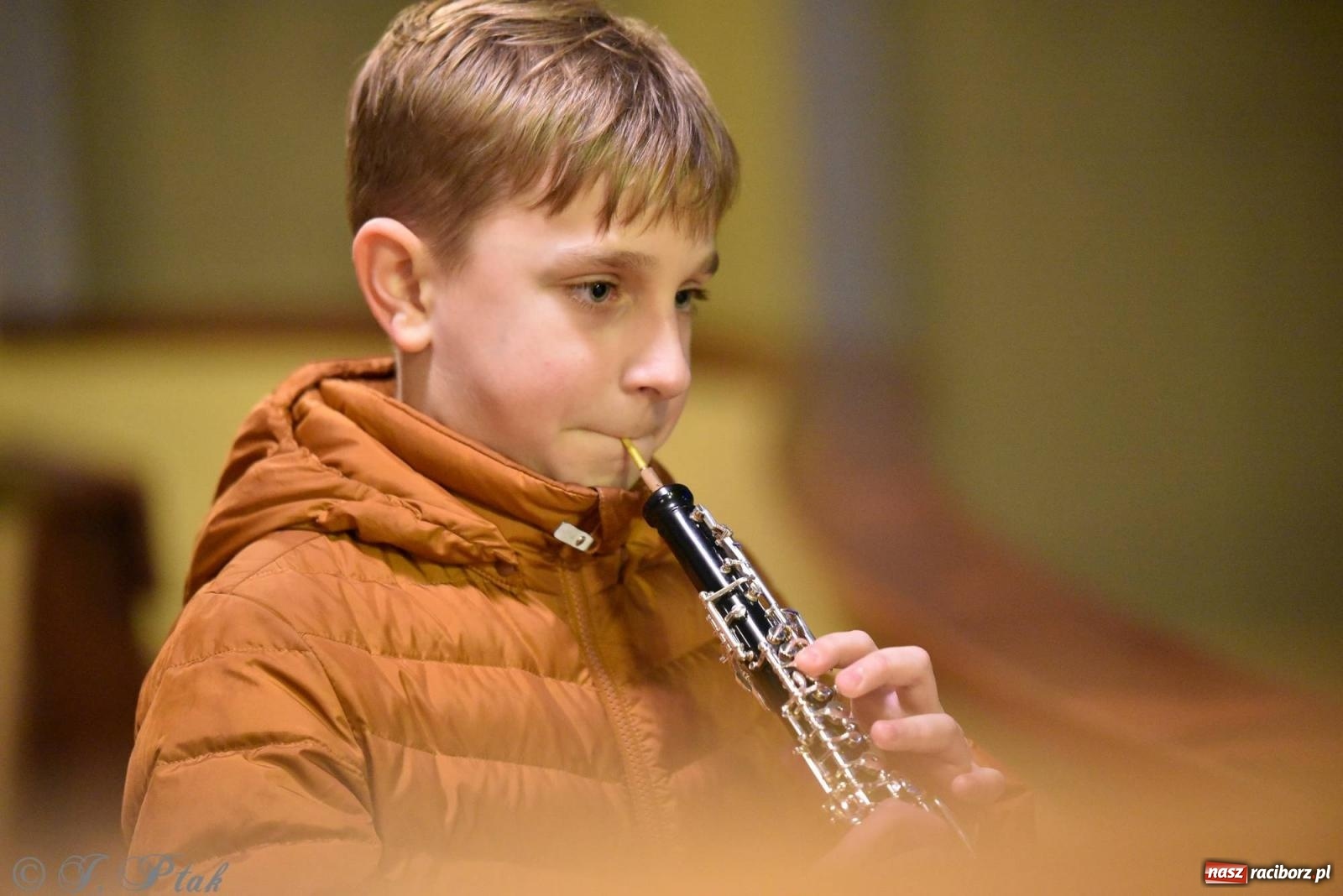 Zdjęcie w galerii na portalu naszraciborz.pl: W kolędowym klimacie w kościele NSPJ [FOTO i WIDEO] wiadomości z regionu