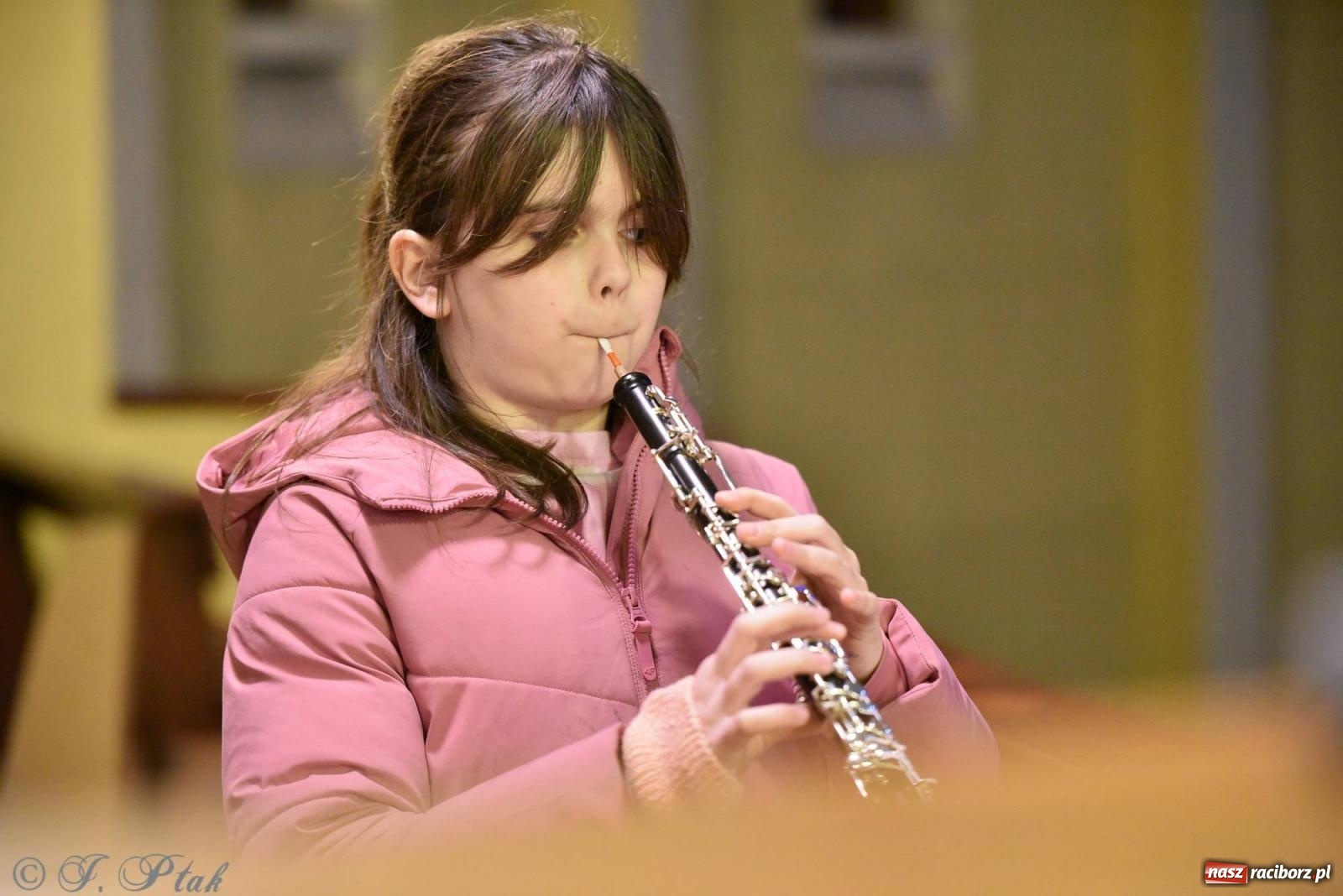 Zdjęcie w galerii na portalu naszraciborz.pl: W kolędowym klimacie w kościele NSPJ [FOTO i WIDEO] wiadomości z regionu