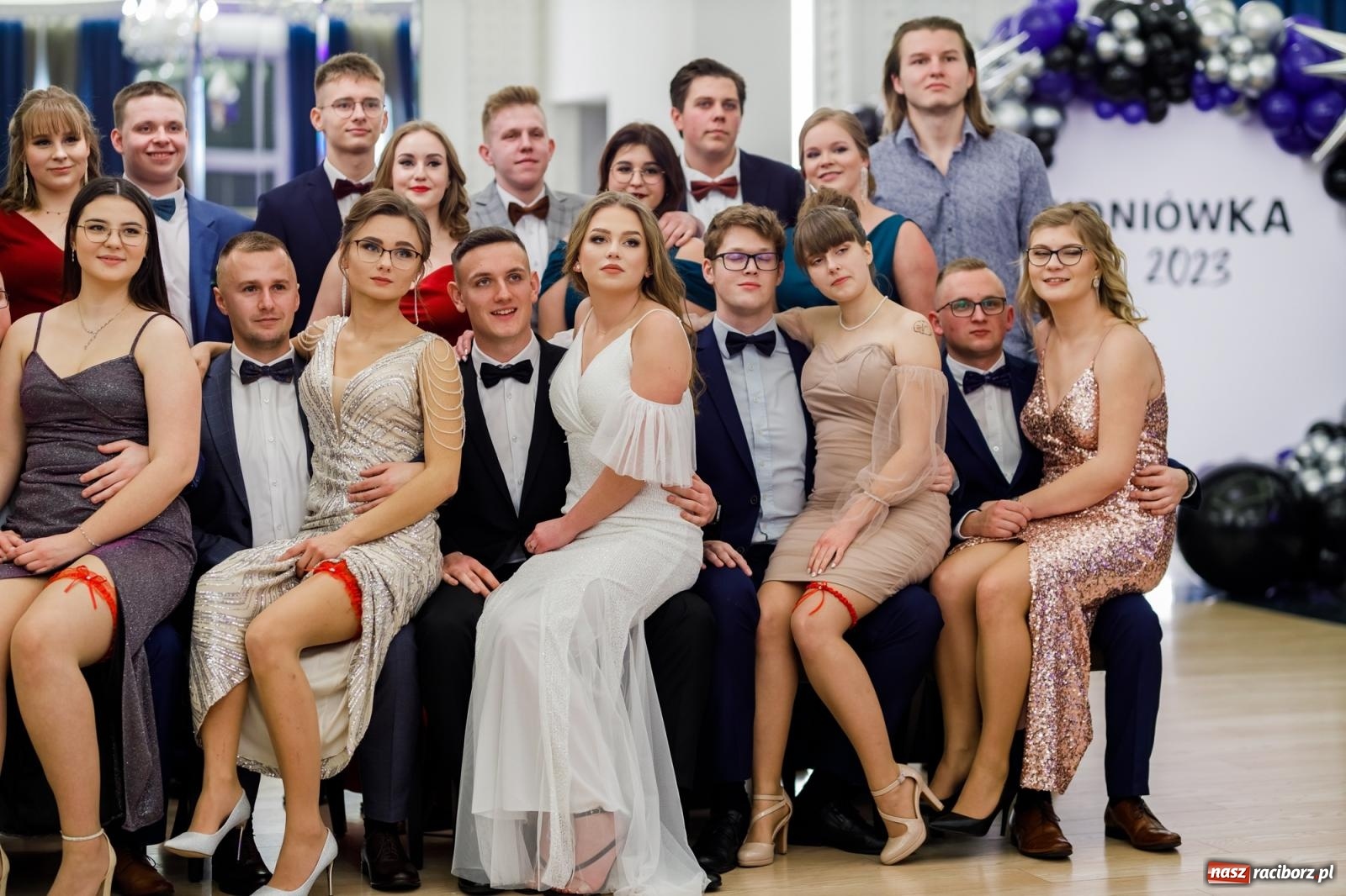 Zdjęcie w galerii na portalu naszraciborz.pl: Studniówka Budowlanki i Gastronomika w Bieńkowicach [FOTO i WIDEO] wiadomości z regionu