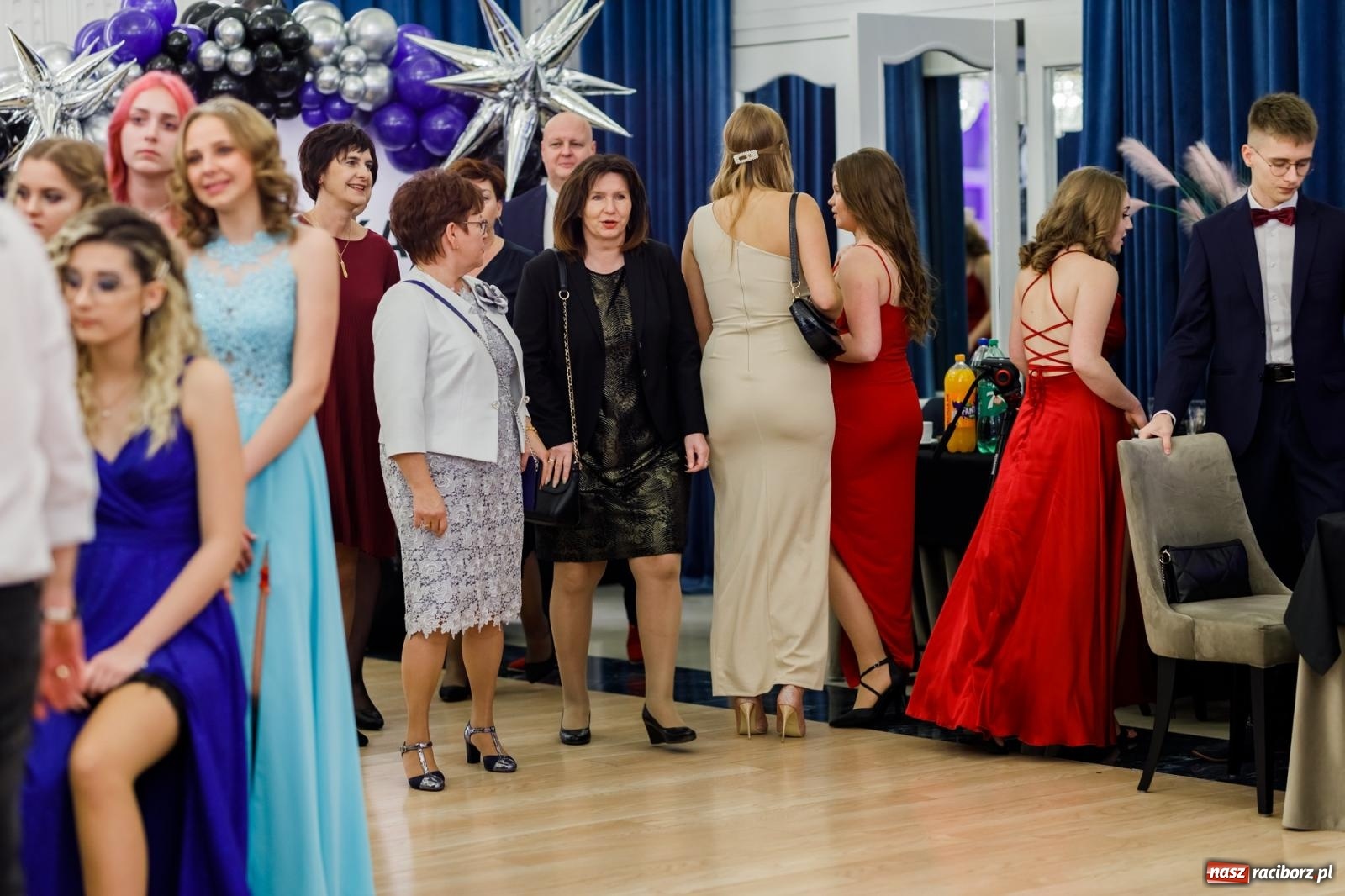 Zdjęcie w galerii na portalu naszraciborz.pl: Studniówka Budowlanki i Gastronomika w Bieńkowicach [FOTO i WIDEO] wiadomości z regionu