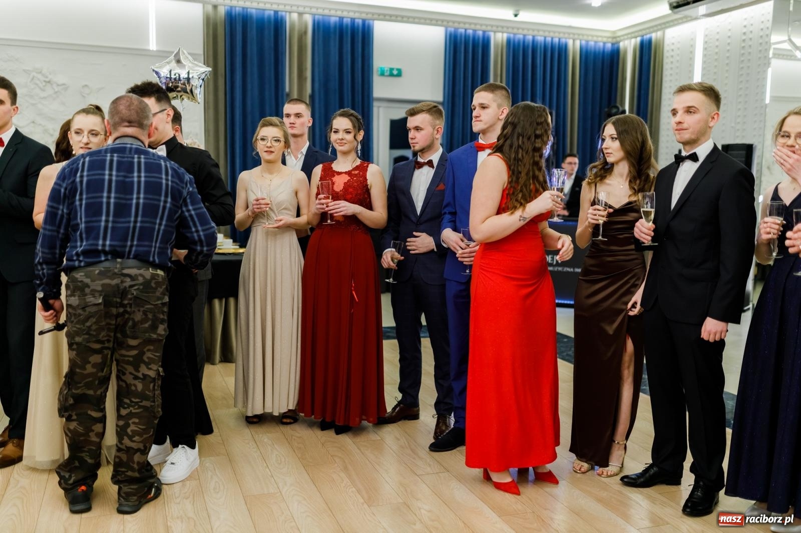 Zdjęcie w galerii na portalu naszraciborz.pl: Studniówka Budowlanki i Gastronomika w Bieńkowicach [FOTO i WIDEO] wiadomości z regionu