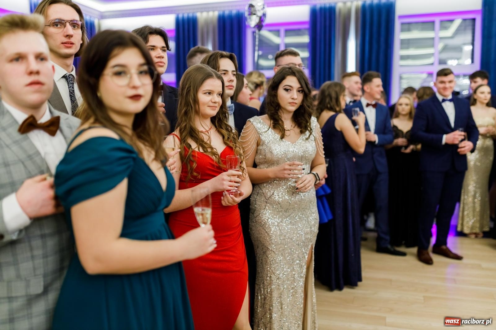 Zdjęcie w galerii na portalu naszraciborz.pl: Studniówka Budowlanki i Gastronomika w Bieńkowicach [FOTO i WIDEO] wiadomości z regionu