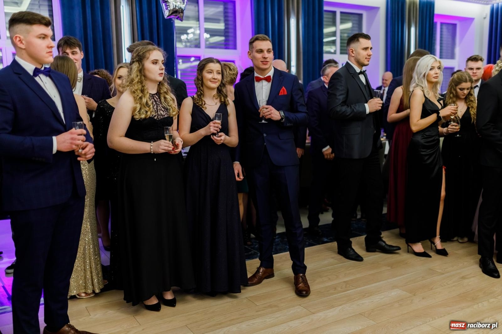 Zdjęcie w galerii na portalu naszraciborz.pl: Studniówka Budowlanki i Gastronomika w Bieńkowicach [FOTO i WIDEO] wiadomości z regionu