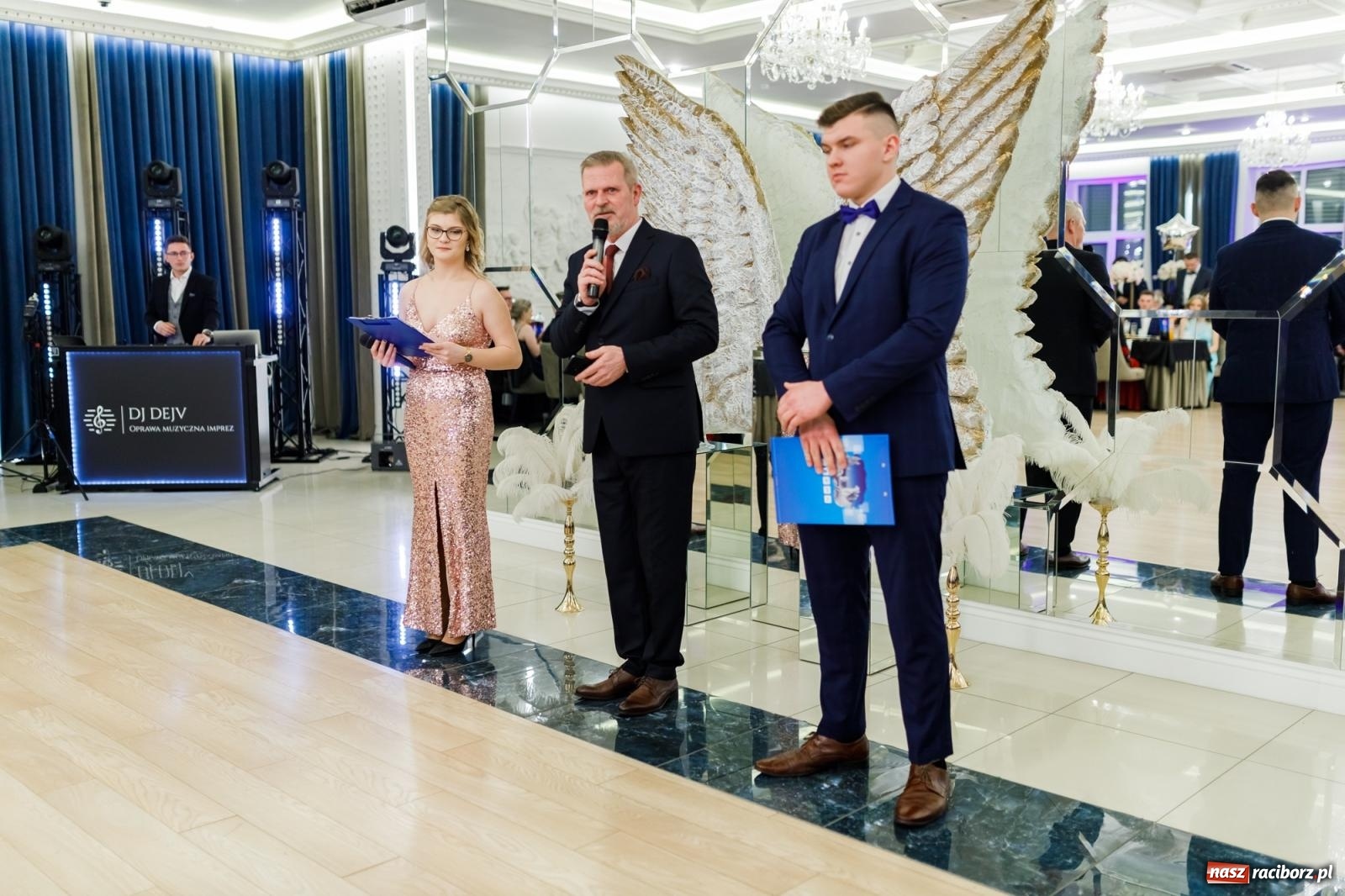 Zdjęcie w galerii na portalu naszraciborz.pl: Studniówka Budowlanki i Gastronomika w Bieńkowicach [FOTO i WIDEO] wiadomości z regionu