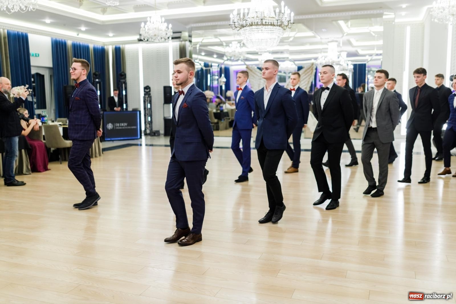 Zdjęcie w galerii na portalu naszraciborz.pl: Studniówka Budowlanki i Gastronomika w Bieńkowicach [FOTO i WIDEO] wiadomości z regionu