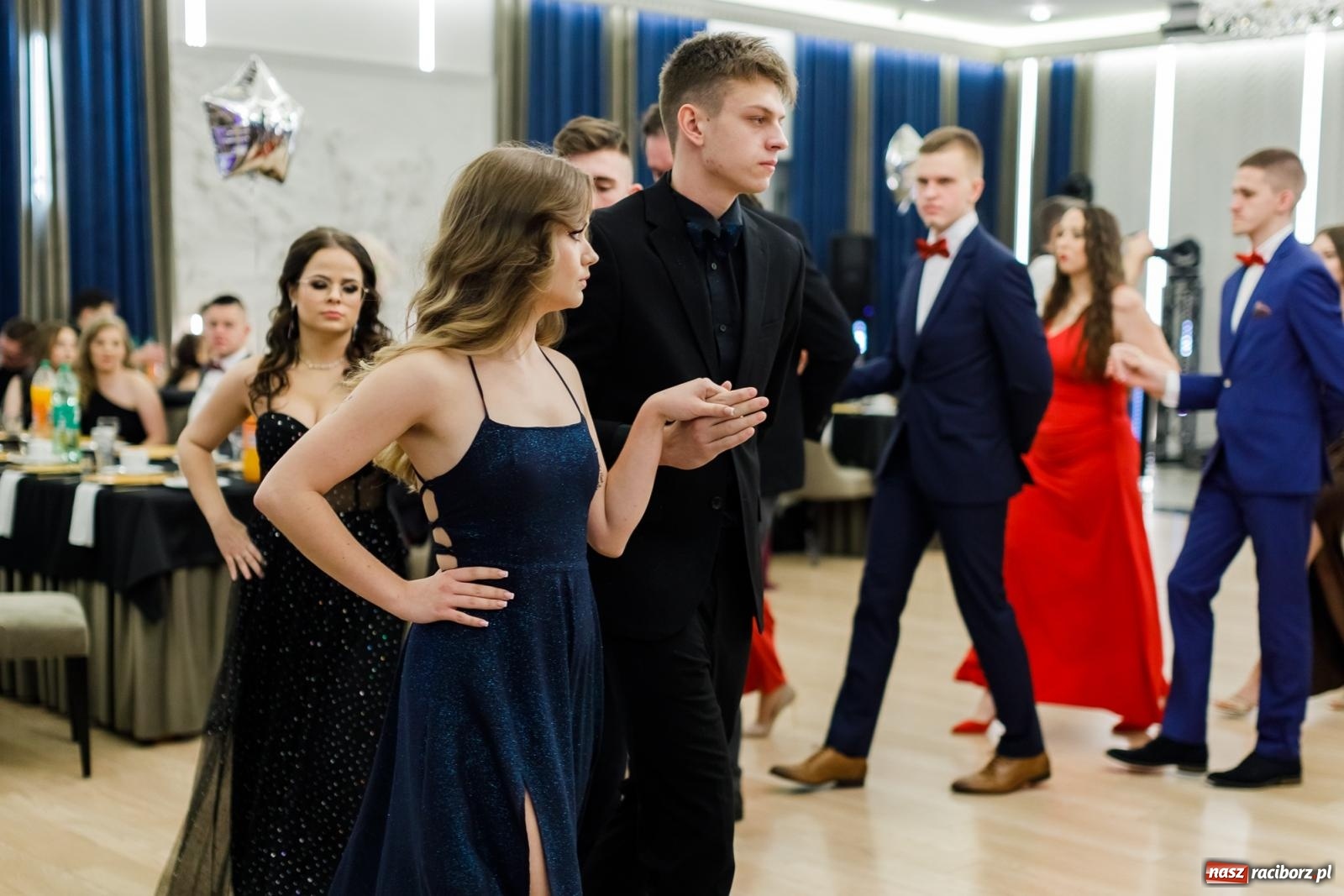 Zdjęcie w galerii na portalu naszraciborz.pl: Studniówka Budowlanki i Gastronomika w Bieńkowicach [FOTO i WIDEO] wiadomości z regionu