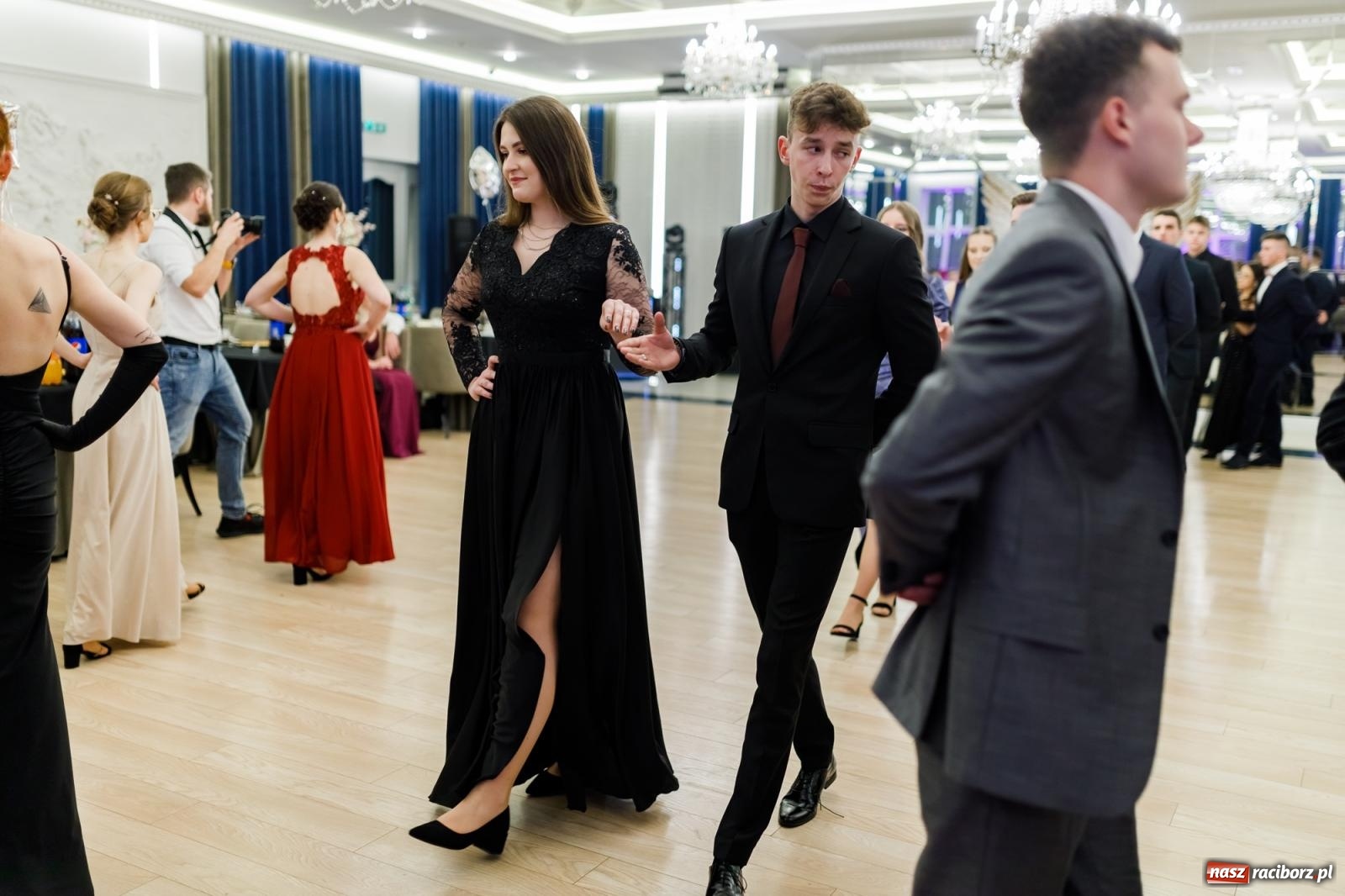 Zdjęcie w galerii na portalu naszraciborz.pl: Studniówka Budowlanki i Gastronomika w Bieńkowicach [FOTO i WIDEO] wiadomości z regionu
