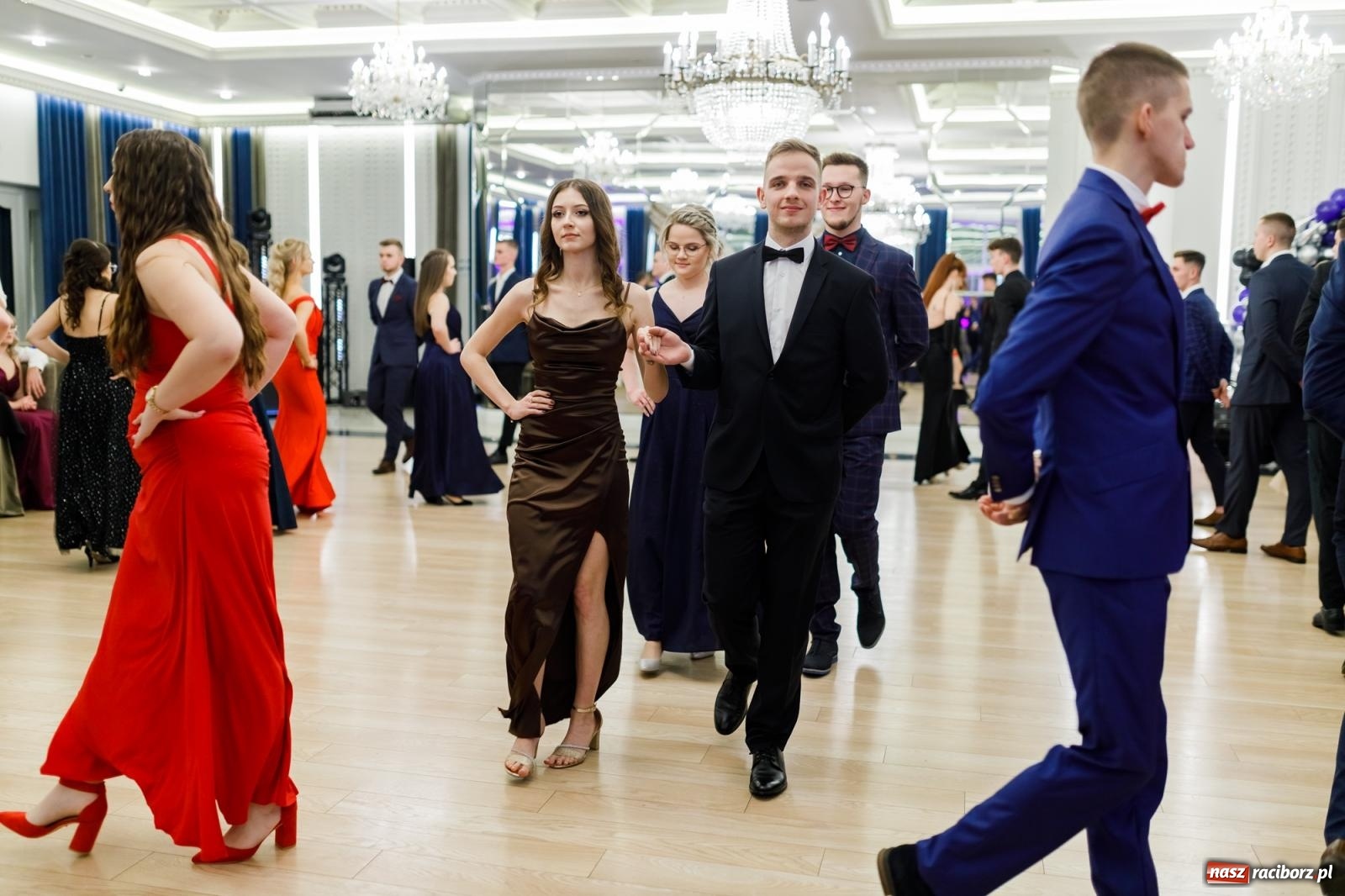 Zdjęcie w galerii na portalu naszraciborz.pl: Studniówka Budowlanki i Gastronomika w Bieńkowicach [FOTO i WIDEO] wiadomości z regionu