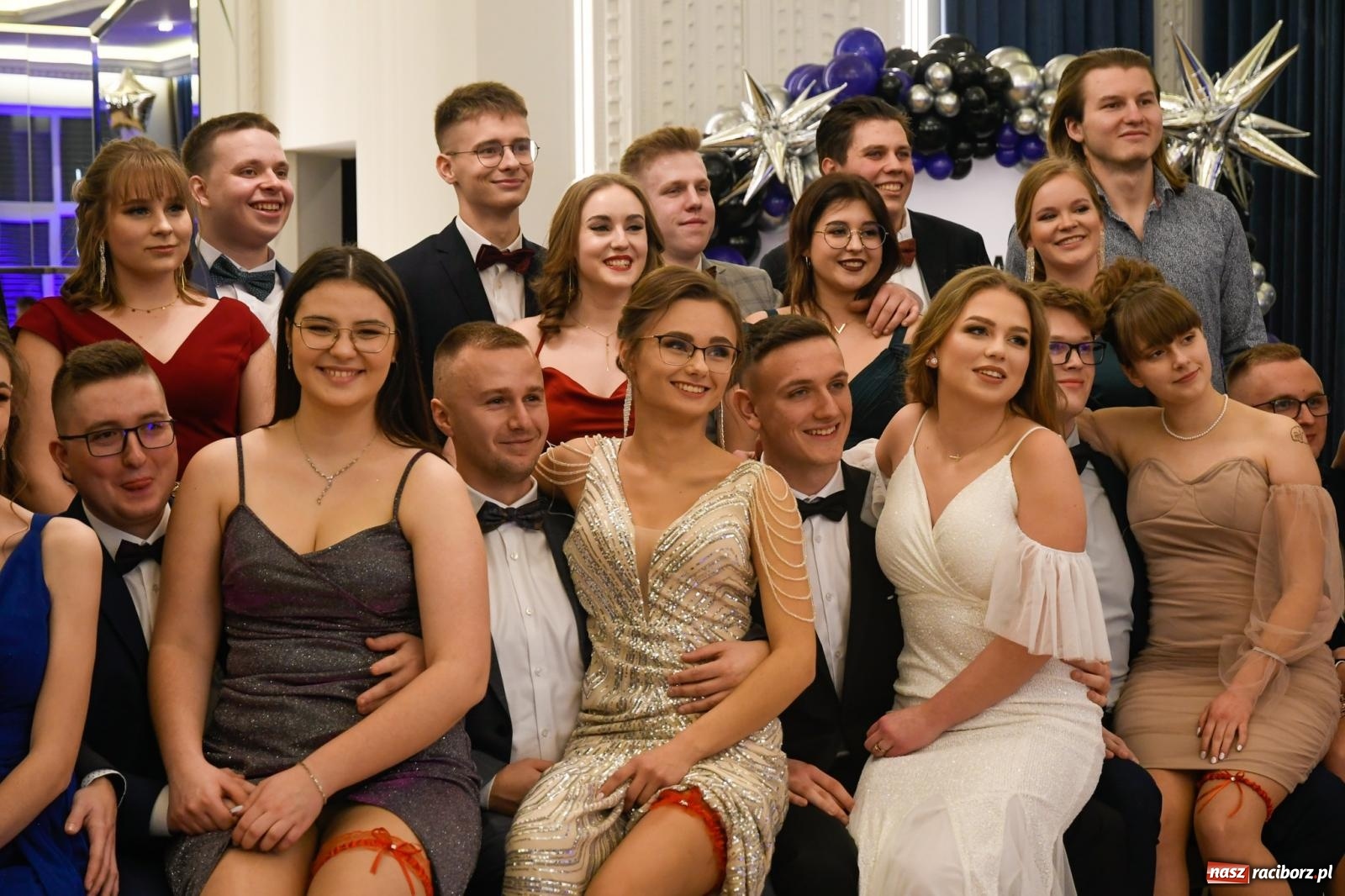 Zdjęcie w galerii na portalu naszraciborz.pl: Studniówka Budowlanki i Gastronomika w Bieńkowicach [FOTO i WIDEO] wiadomości z regionu