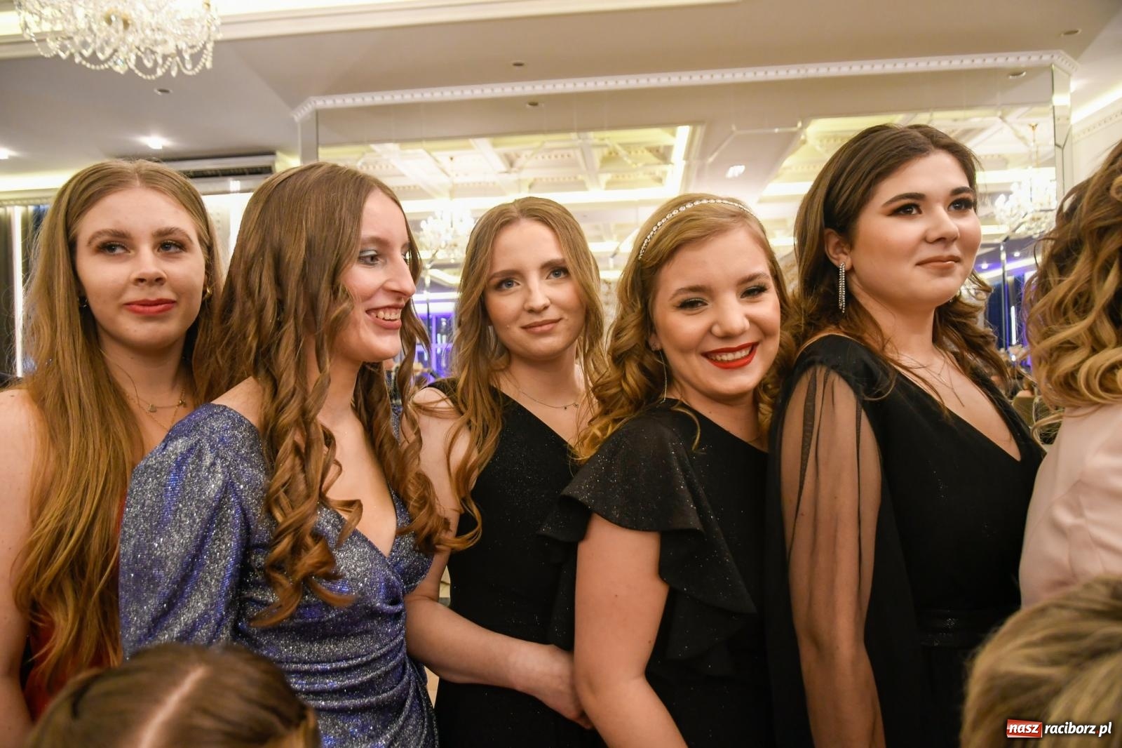 Zdjęcie w galerii na portalu naszraciborz.pl: Studniówka Budowlanki i Gastronomika w Bieńkowicach [FOTO i WIDEO] wiadomości z regionu