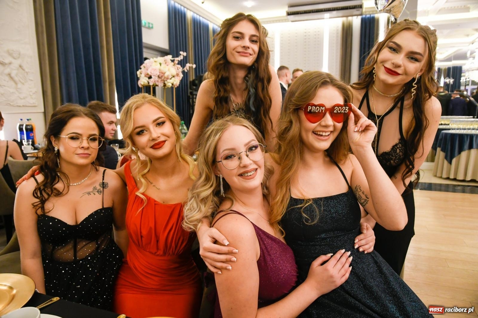 Zdjęcie w galerii na portalu naszraciborz.pl: Studniówka Budowlanki i Gastronomika w Bieńkowicach [FOTO i WIDEO] wiadomości z regionu