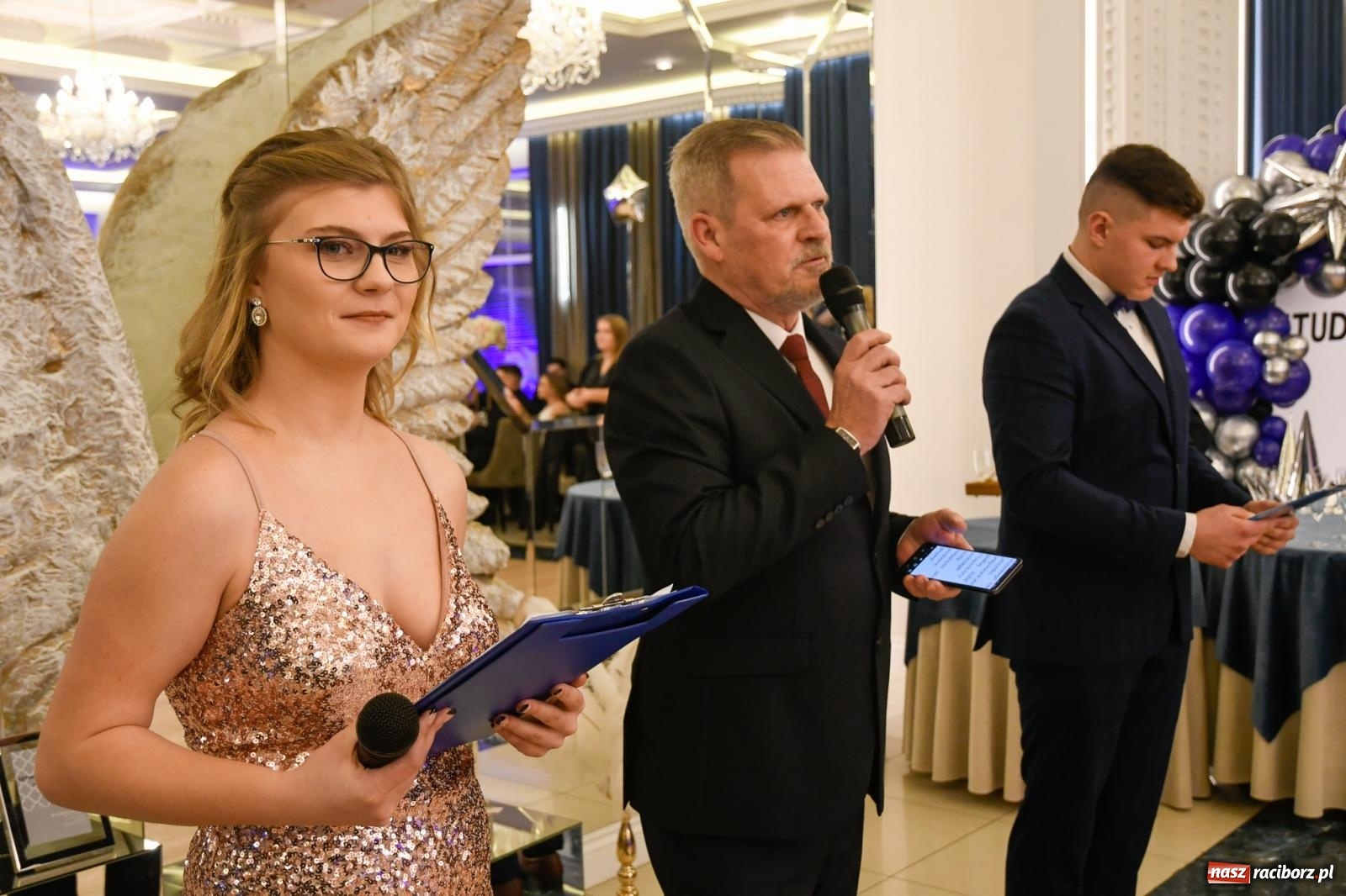 Zdjęcie w galerii na portalu naszraciborz.pl: Studniówka Budowlanki i Gastronomika w Bieńkowicach [FOTO i WIDEO] wiadomości z regionu