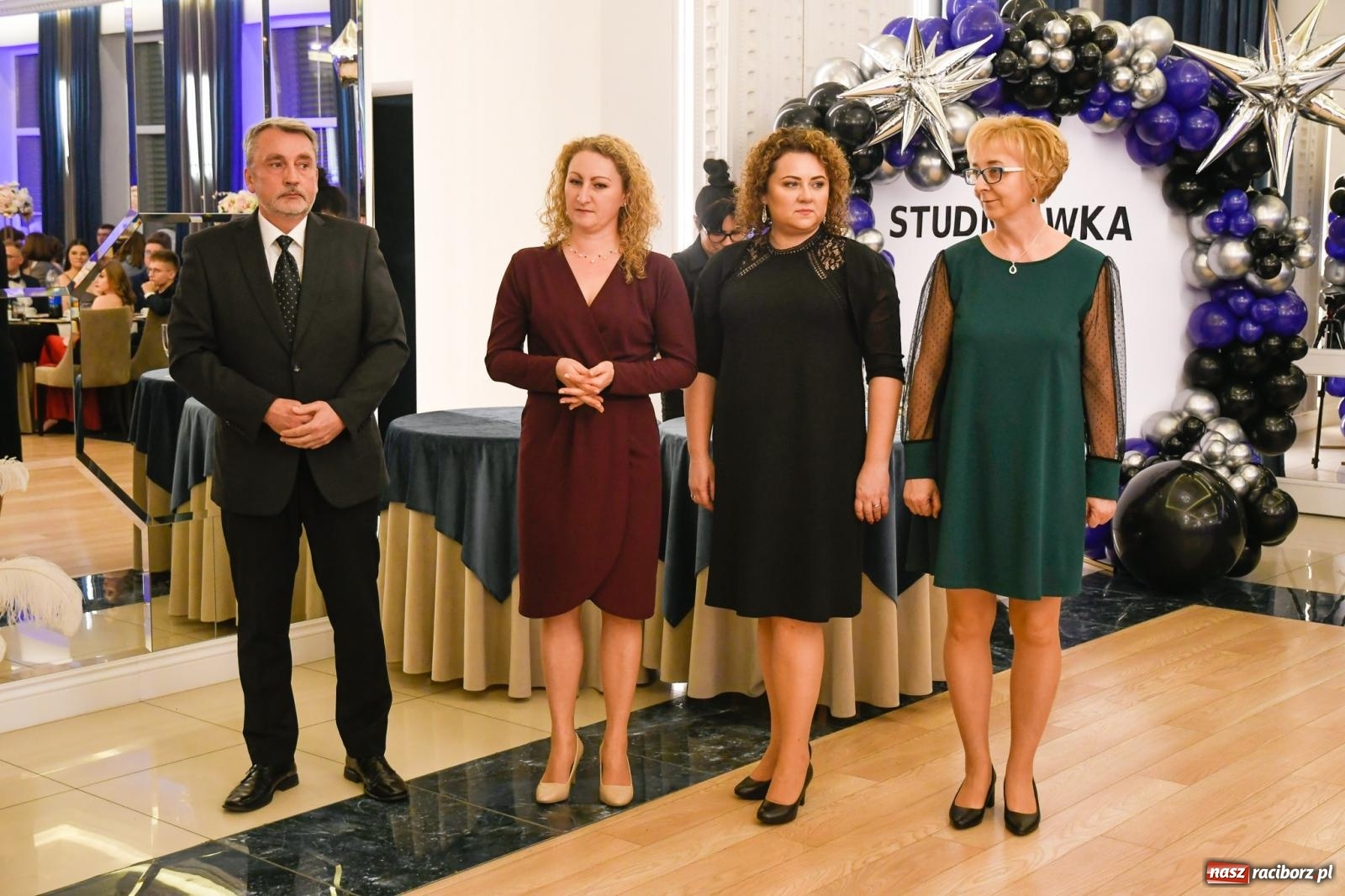 Zdjęcie w galerii na portalu naszraciborz.pl: Studniówka Budowlanki i Gastronomika w Bieńkowicach [FOTO i WIDEO] wiadomości z regionu
