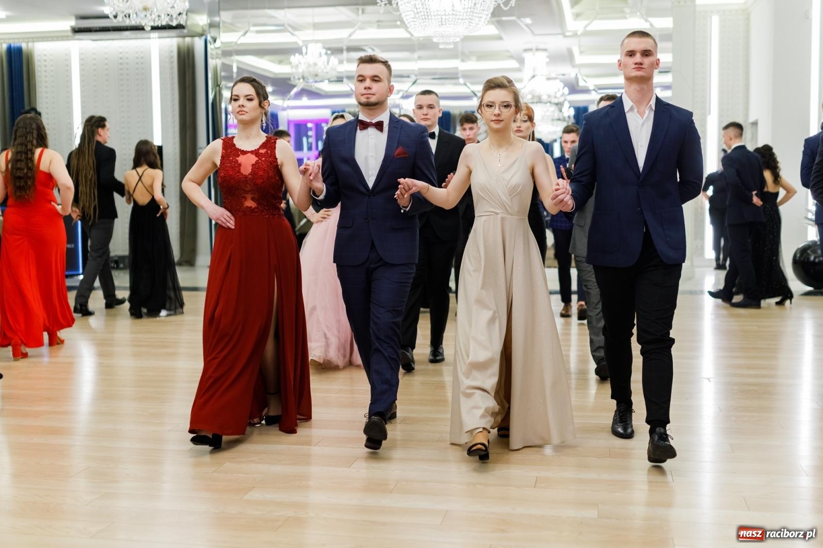 Zdjęcie w galerii na portalu naszraciborz.pl: Studniówka Budowlanki i Gastronomika w Bieńkowicach [FOTO i WIDEO] wiadomości z regionu