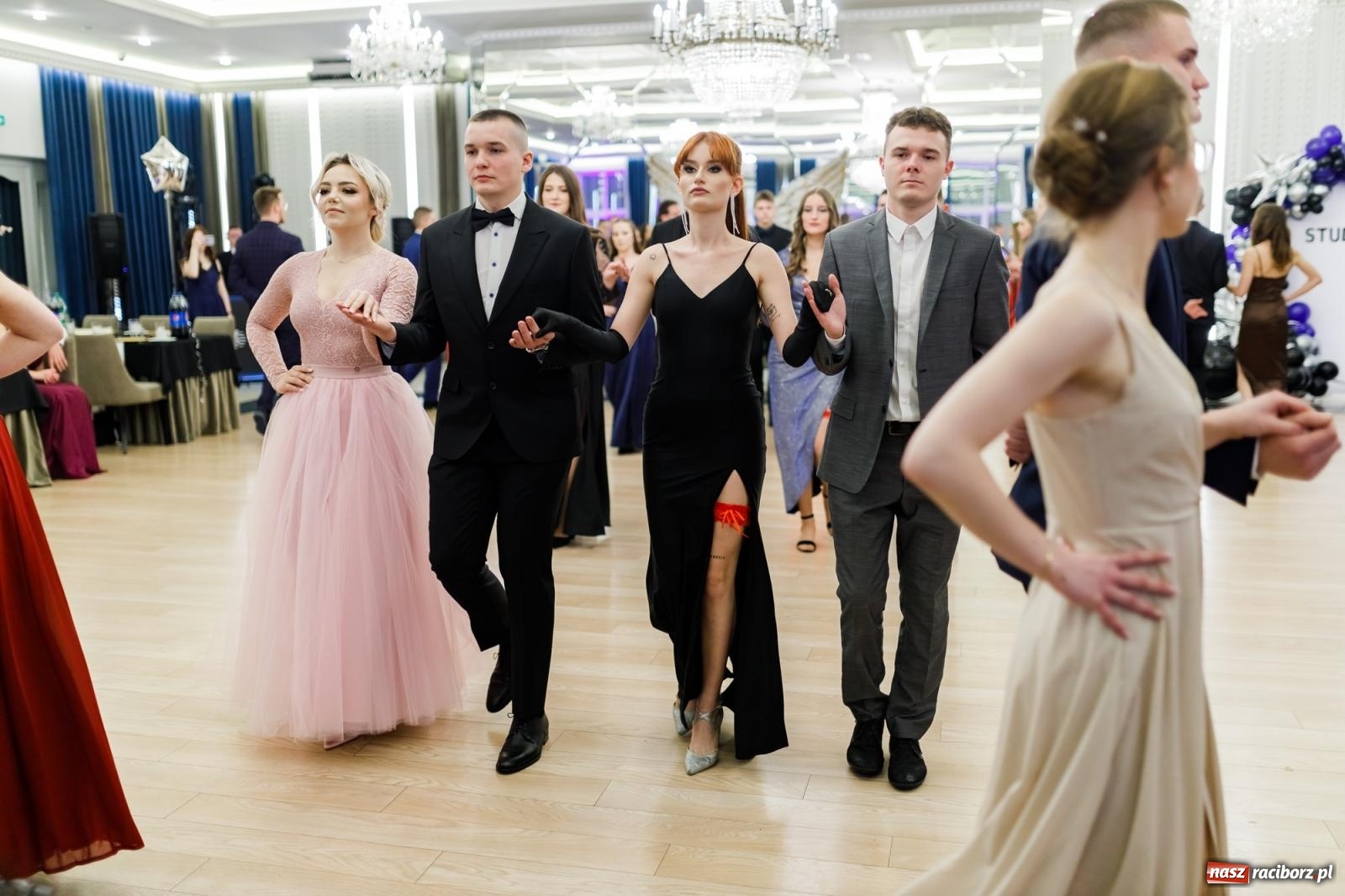 Zdjęcie w galerii na portalu naszraciborz.pl: Studniówka Budowlanki i Gastronomika w Bieńkowicach [FOTO i WIDEO] wiadomości z regionu