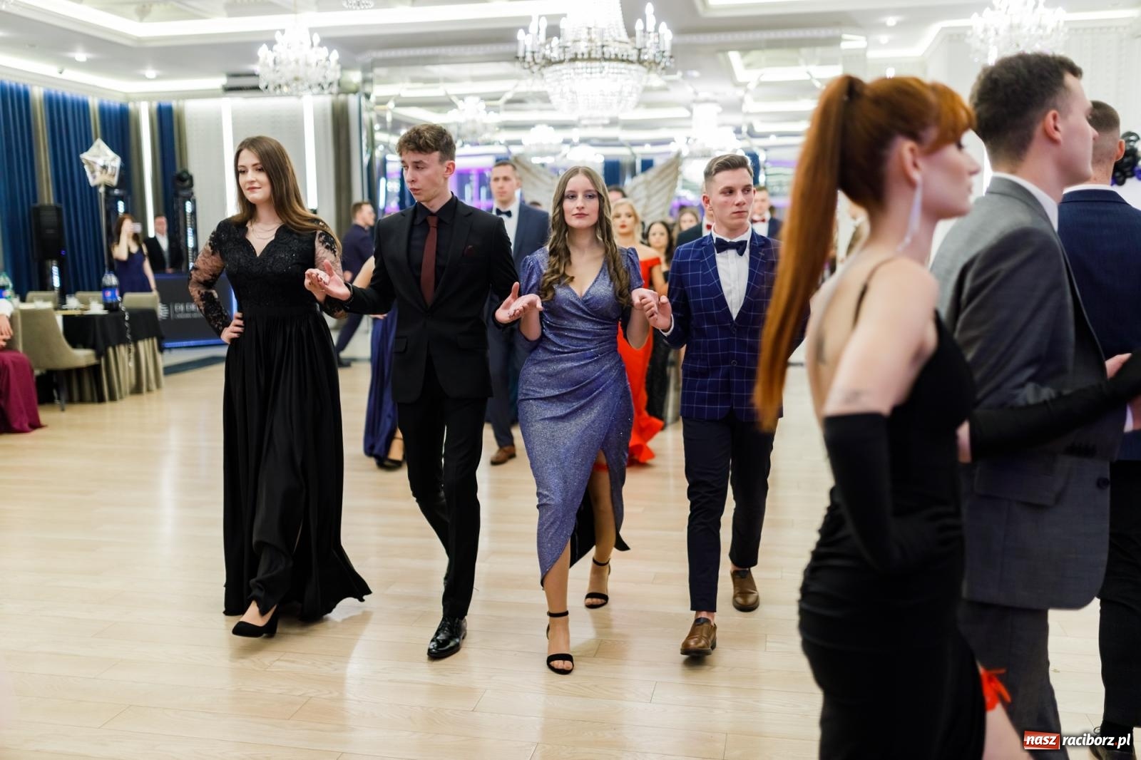 Zdjęcie w galerii na portalu naszraciborz.pl: Studniówka Budowlanki i Gastronomika w Bieńkowicach [FOTO i WIDEO] wiadomości z regionu