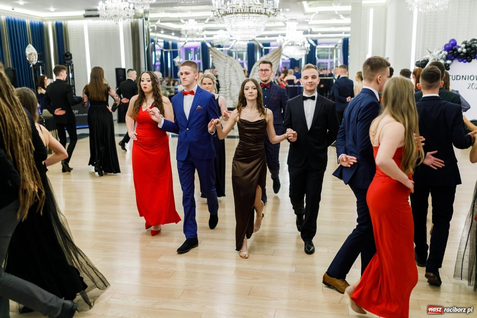 Zdjęcie w galerii na portalu naszraciborz.pl: Studniówka Budowlanki i Gastronomika w Bieńkowicach [FOTO i WIDEO] wiadomości z regionu