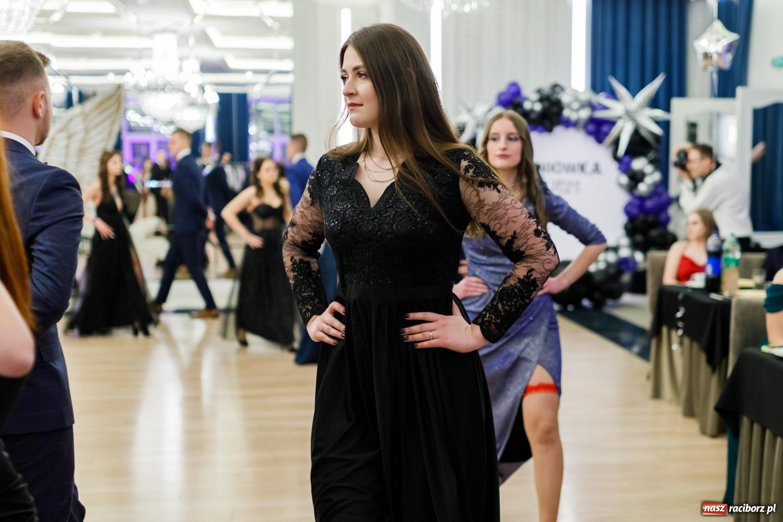 Zdjęcie w galerii na portalu naszraciborz.pl: Studniówka Budowlanki i Gastronomika w Bieńkowicach [FOTO i WIDEO] wiadomości z regionu