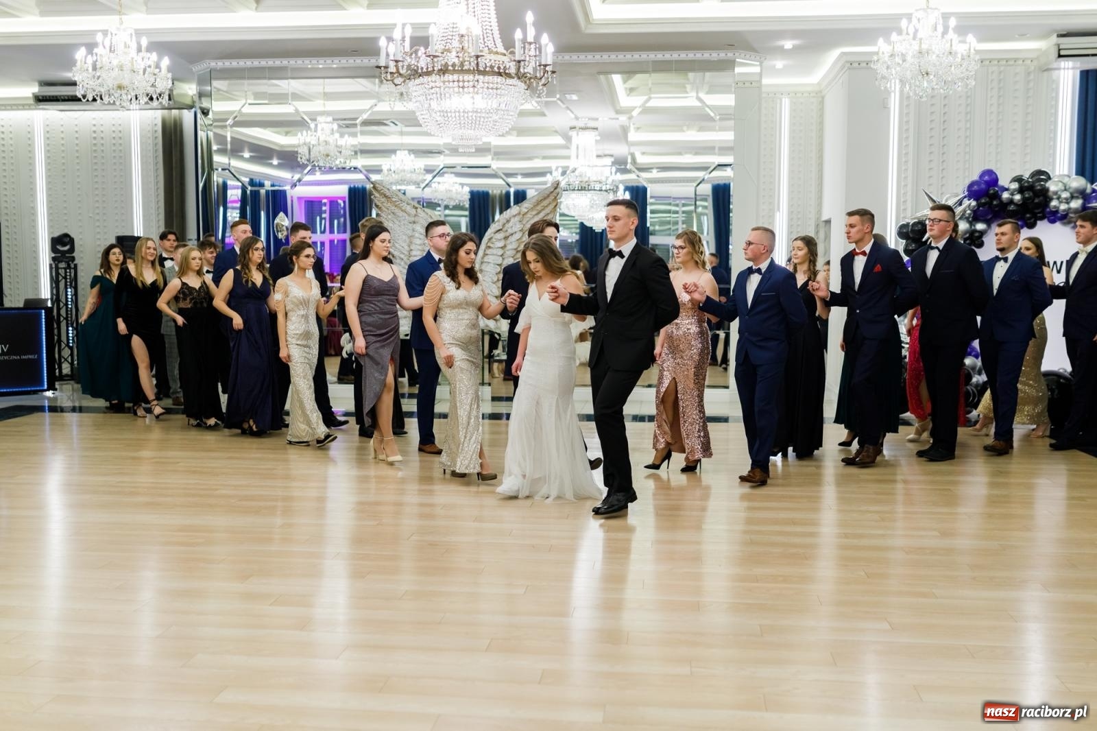 Zdjęcie w galerii na portalu naszraciborz.pl: Studniówka Budowlanki i Gastronomika w Bieńkowicach [FOTO i WIDEO] wiadomości z regionu