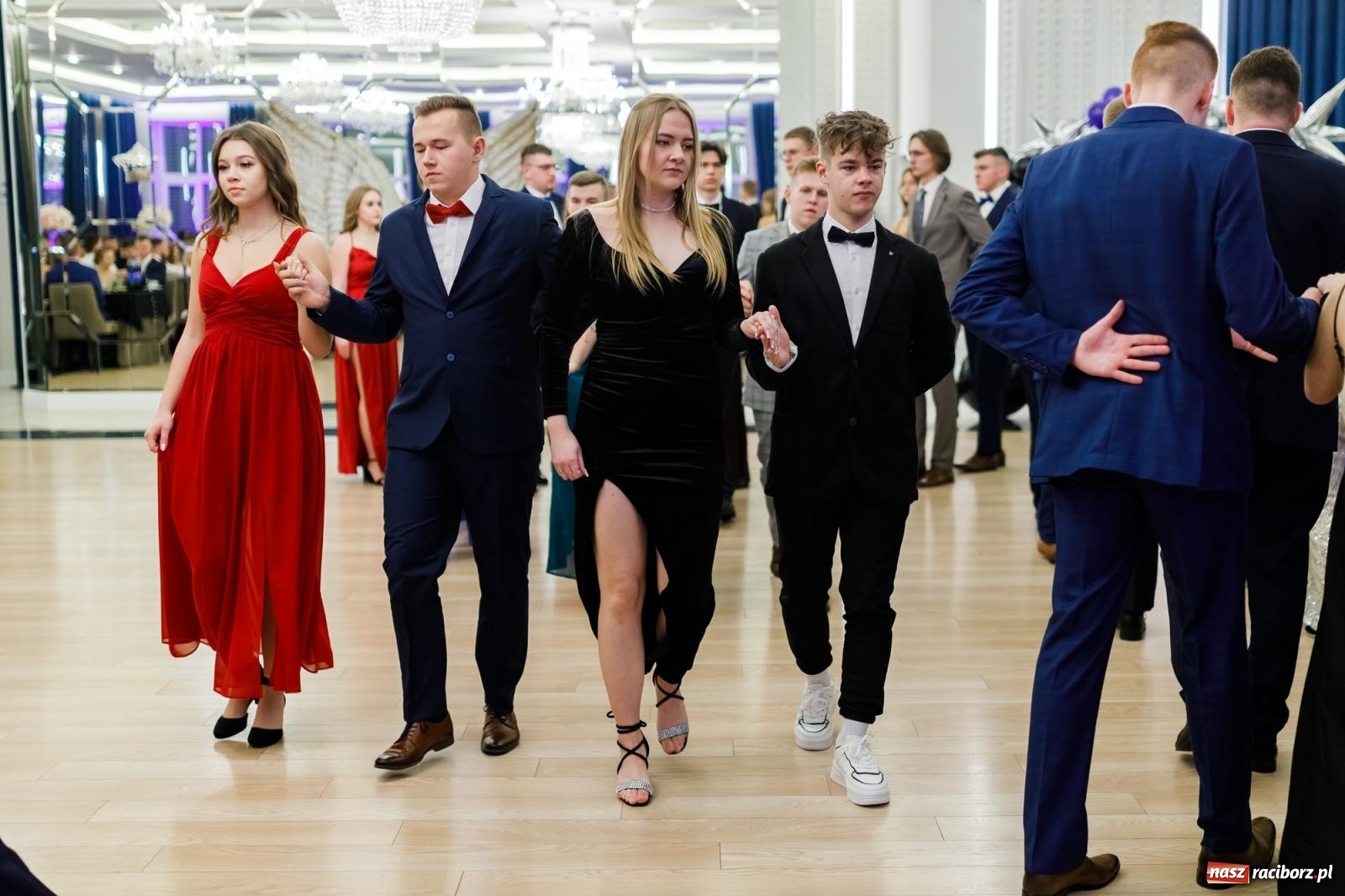 Zdjęcie w galerii na portalu naszraciborz.pl: Studniówka Budowlanki i Gastronomika w Bieńkowicach [FOTO i WIDEO] wiadomości z regionu