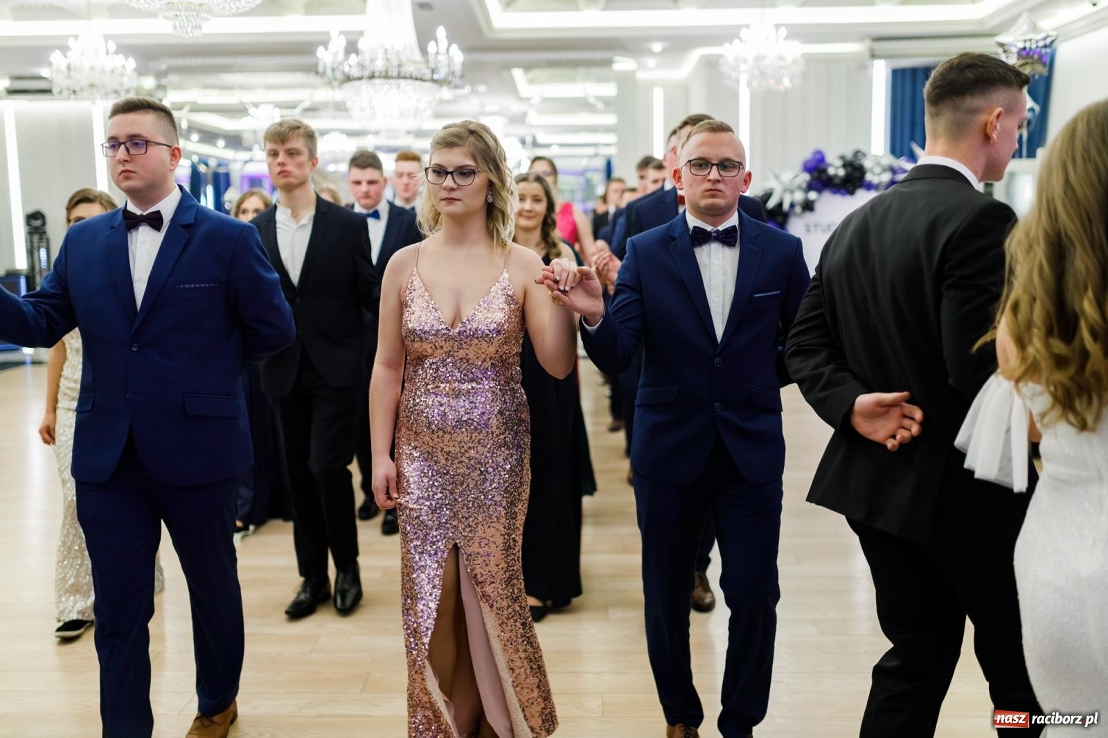 Zdjęcie w galerii na portalu naszraciborz.pl: Studniówka Budowlanki i Gastronomika w Bieńkowicach [FOTO i WIDEO] wiadomości z regionu