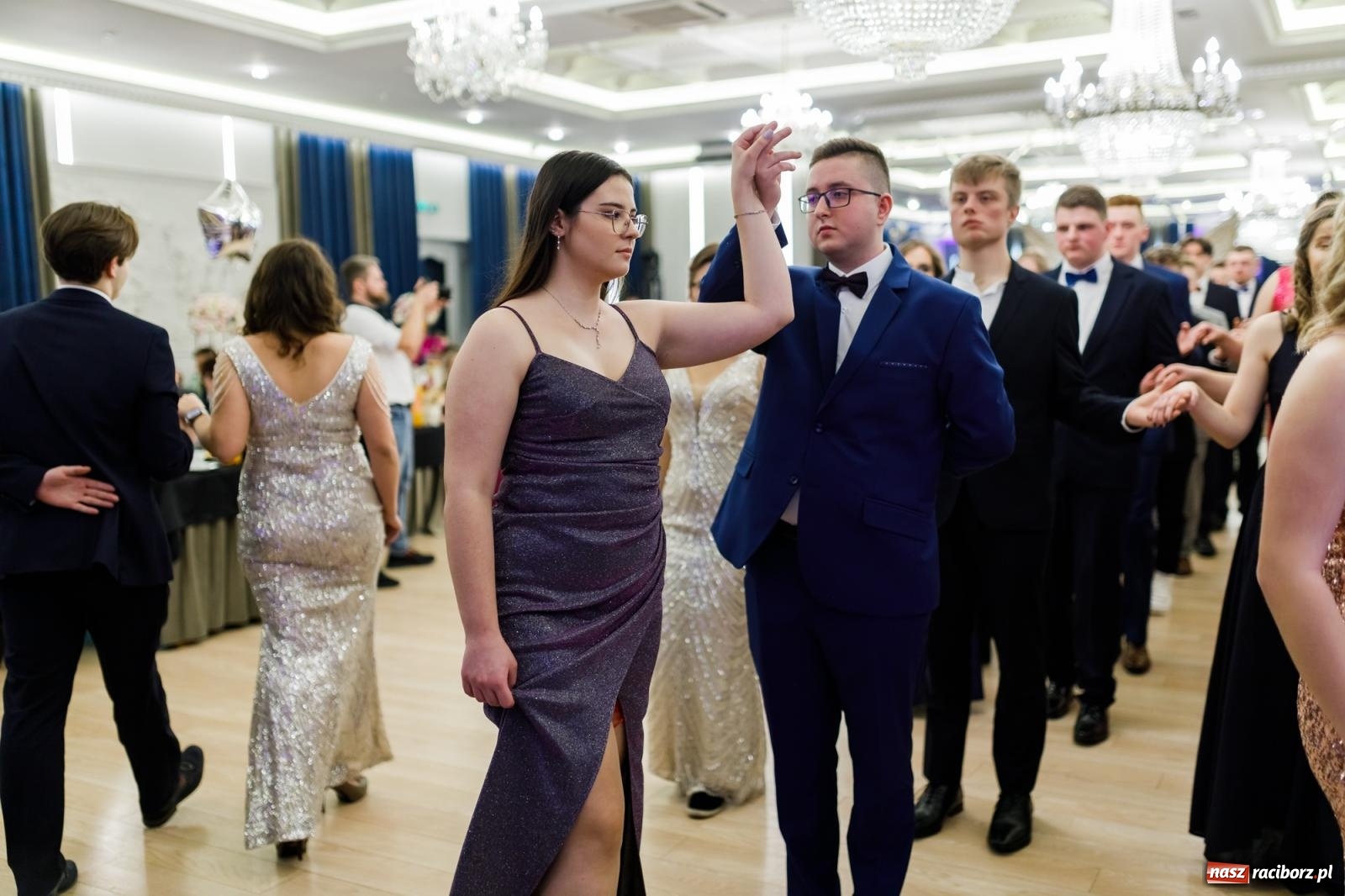 Zdjęcie w galerii na portalu naszraciborz.pl: Studniówka Budowlanki i Gastronomika w Bieńkowicach [FOTO i WIDEO] wiadomości z regionu