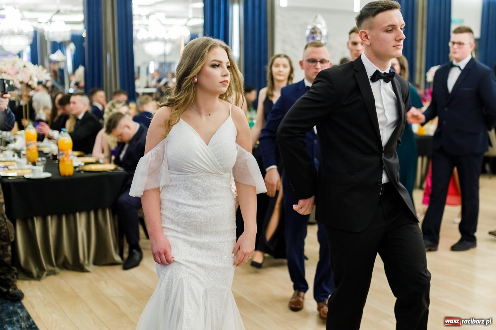 Zdjęcie w galerii na portalu naszraciborz.pl: Studniówka Budowlanki i Gastronomika w Bieńkowicach [FOTO i WIDEO] wiadomości z regionu