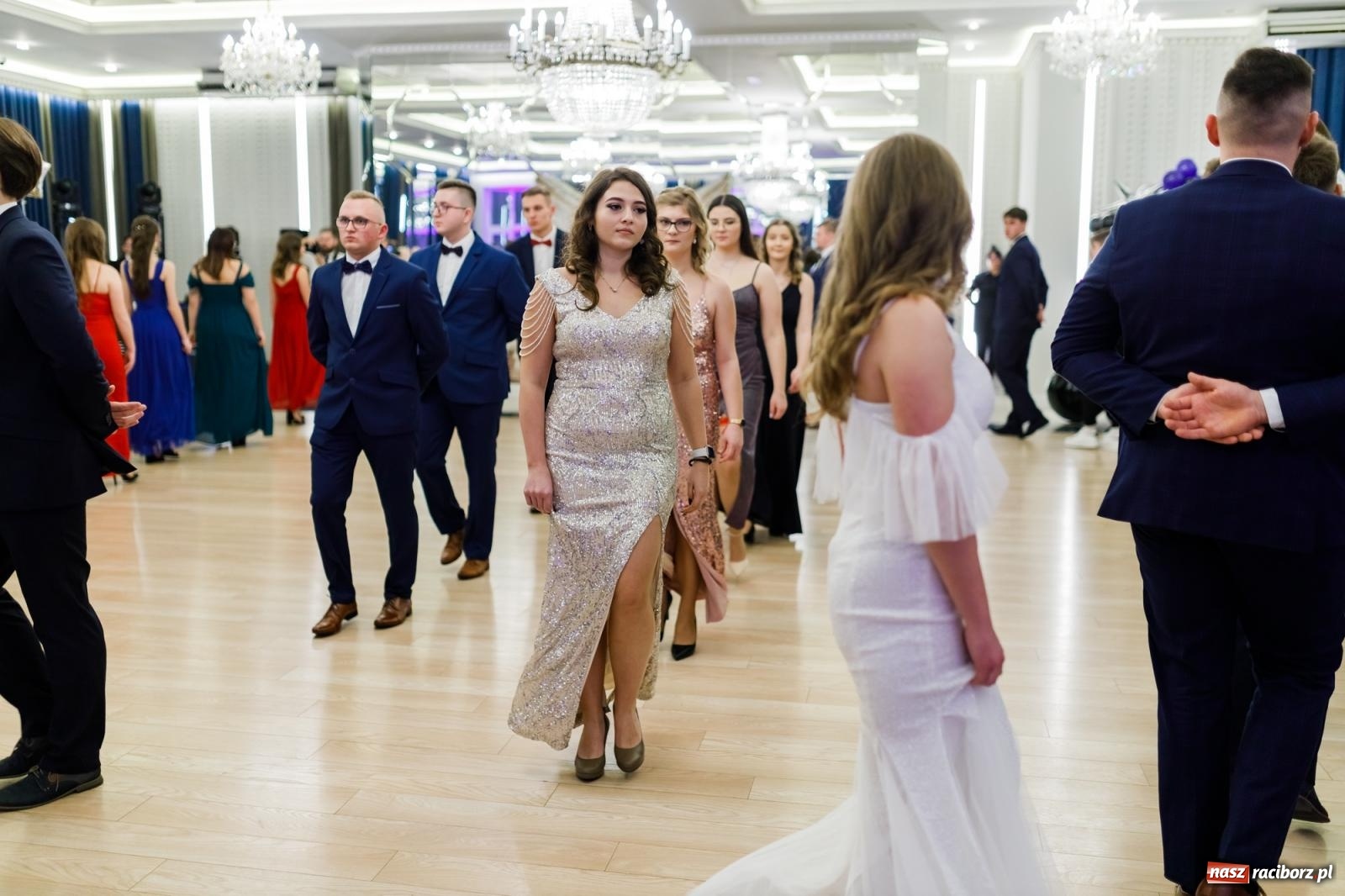 Zdjęcie w galerii na portalu naszraciborz.pl: Studniówka Budowlanki i Gastronomika w Bieńkowicach [FOTO i WIDEO] wiadomości z regionu