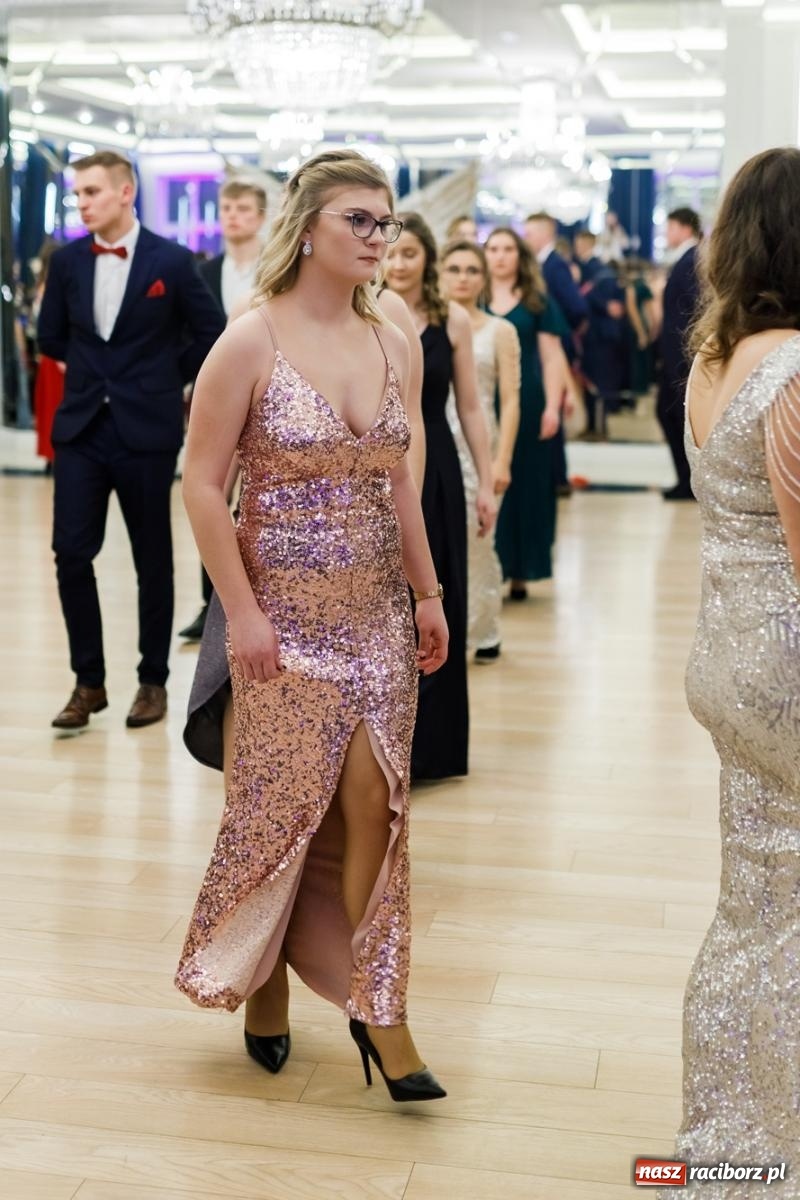 Zdjęcie w galerii na portalu naszraciborz.pl: Studniówka Budowlanki i Gastronomika w Bieńkowicach [FOTO i WIDEO] wiadomości z regionu