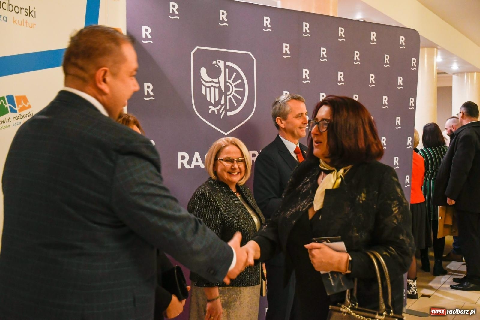Zdjęcie w galerii na portalu naszraciborz.pl: Raciborski koncert noworoczny. Filharmonicy ostrawscy wypełnili RCK [FOTO i WIDEO] wiadomości z regionu