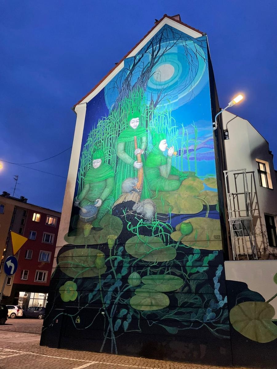 Zdjęcie w galerii na portalu naszraciborz.pl: Mona Tusz, Łężczok i esencja Raciborza. Mural oficjalnie oddany wiadomości z regionu