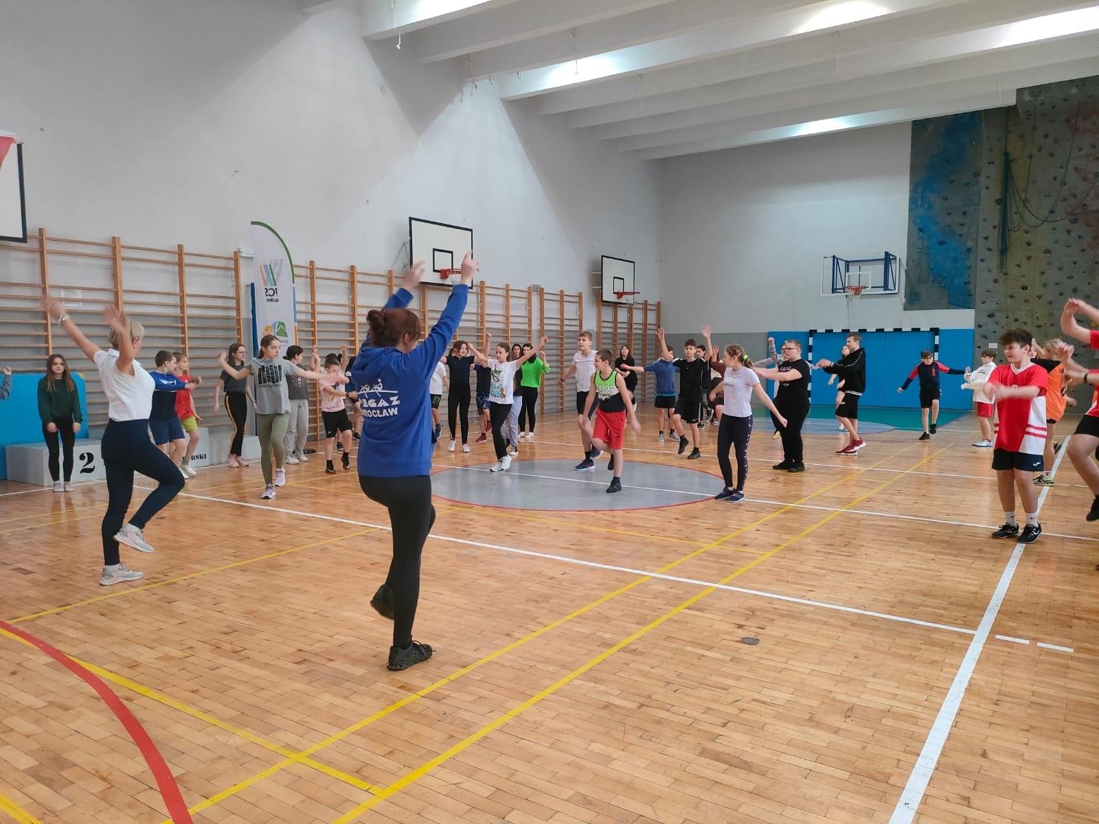 Zdjęcie w galerii na portalu naszraciborz.pl: Pierwsze wiosłowanie w PCS wiadomości z regionu