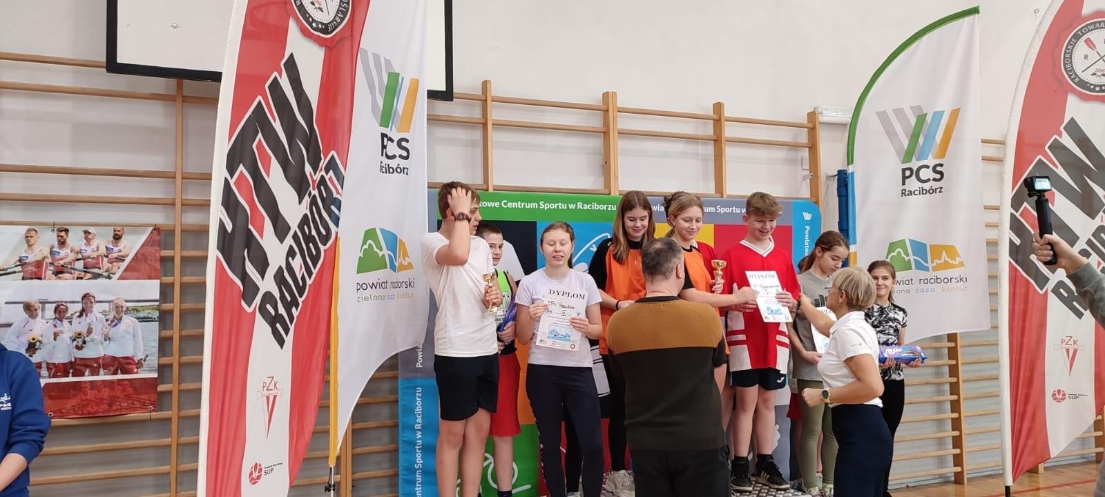 Zdjęcie w galerii na portalu naszraciborz.pl: Pierwsze wiosłowanie w PCS wiadomości z regionu