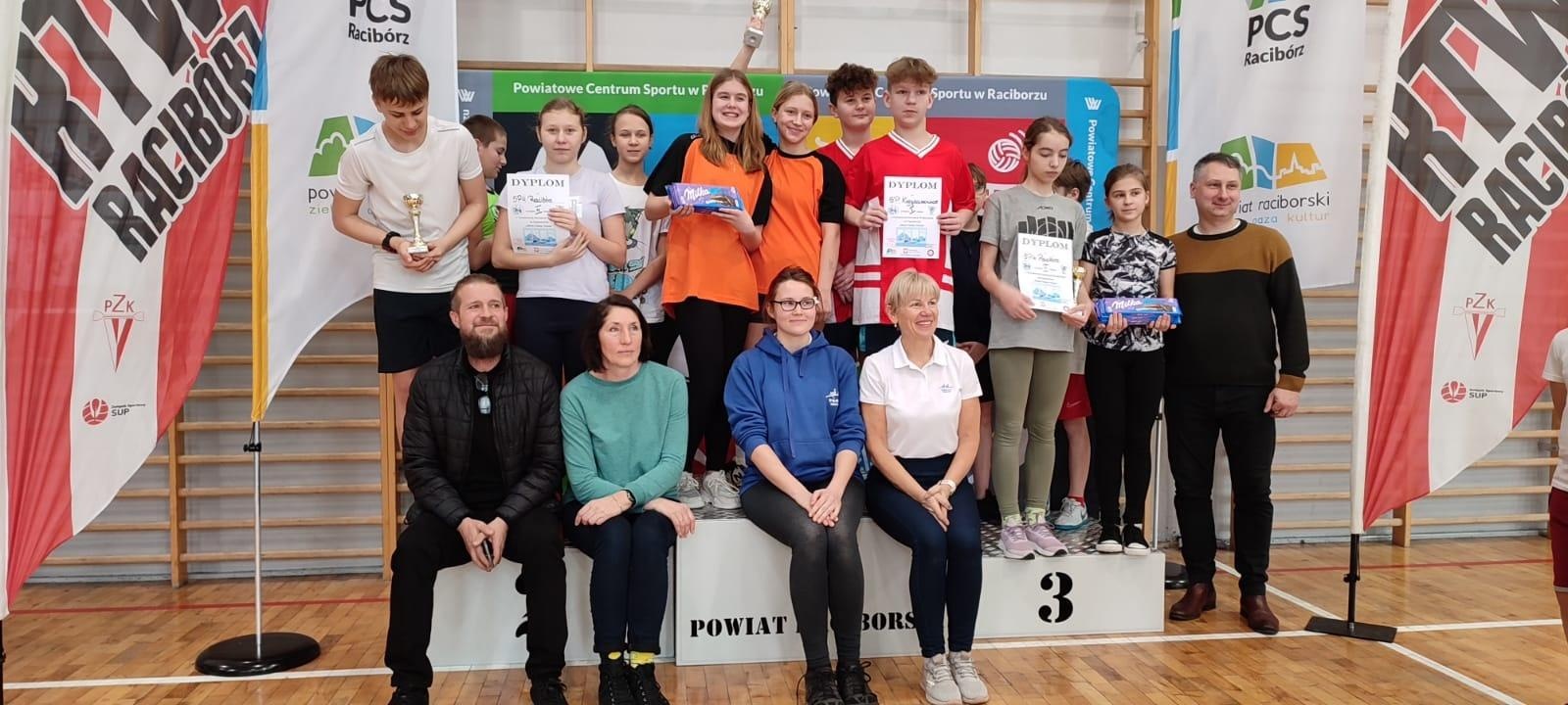 Zdjęcie w galerii na portalu naszraciborz.pl: Pierwsze wiosłowanie w PCS wiadomości z regionu