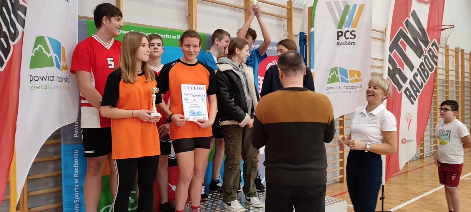 Zdjęcie w galerii na portalu naszraciborz.pl: Pierwsze wiosłowanie w PCS wiadomości z regionu