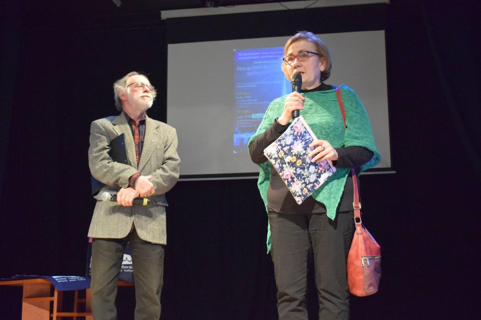 Zdjęcie w galerii na portalu naszraciborz.pl: Finał Powiatowego Przeglądu Widowisk Bożonarodzeniowych wiadomości z regionu