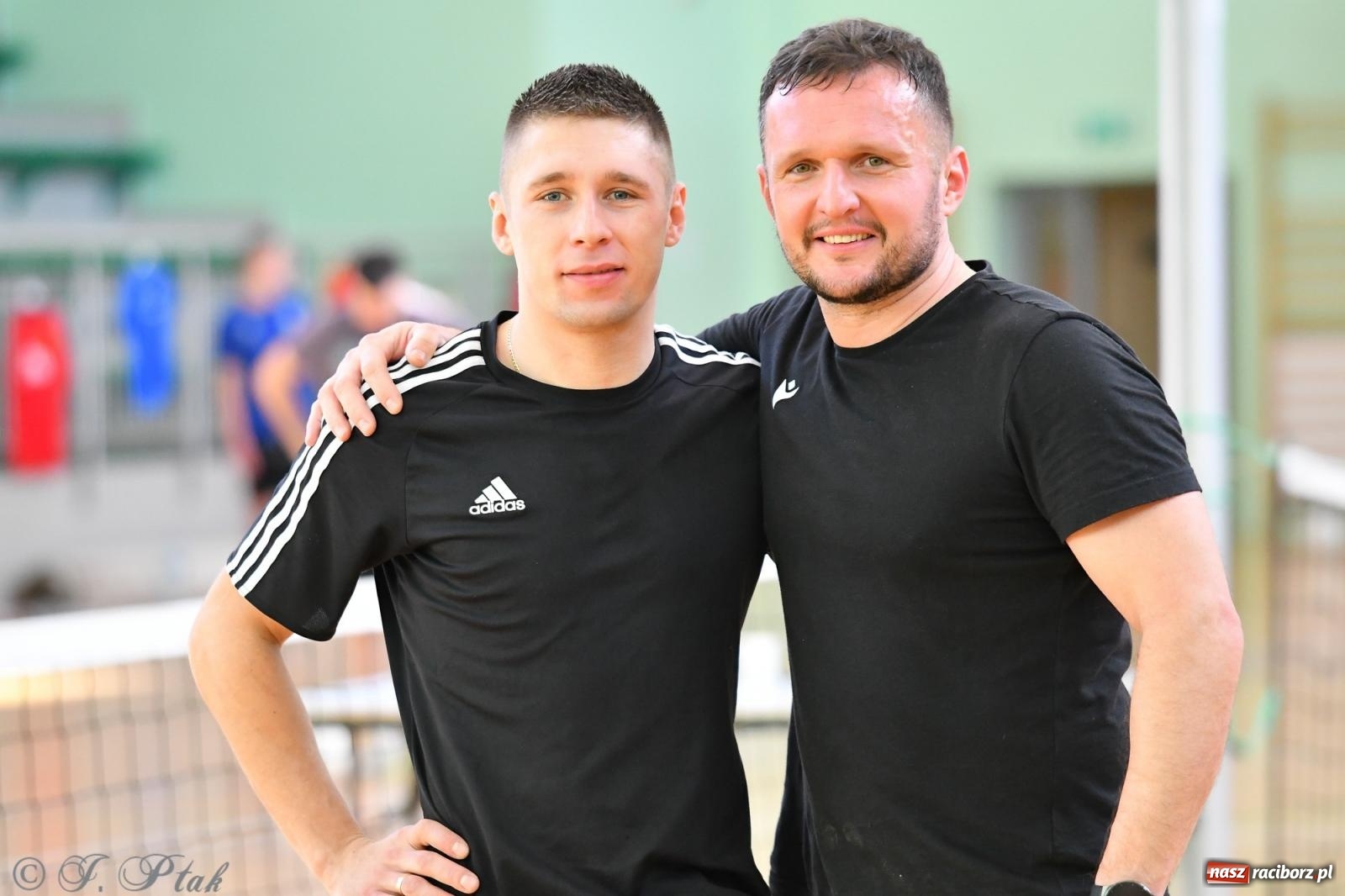 Zdjęcie w galerii na portalu naszraciborz.pl: Turniej siatkonogi w hali przy Łąkowej [FOTO] wiadomości z regionu