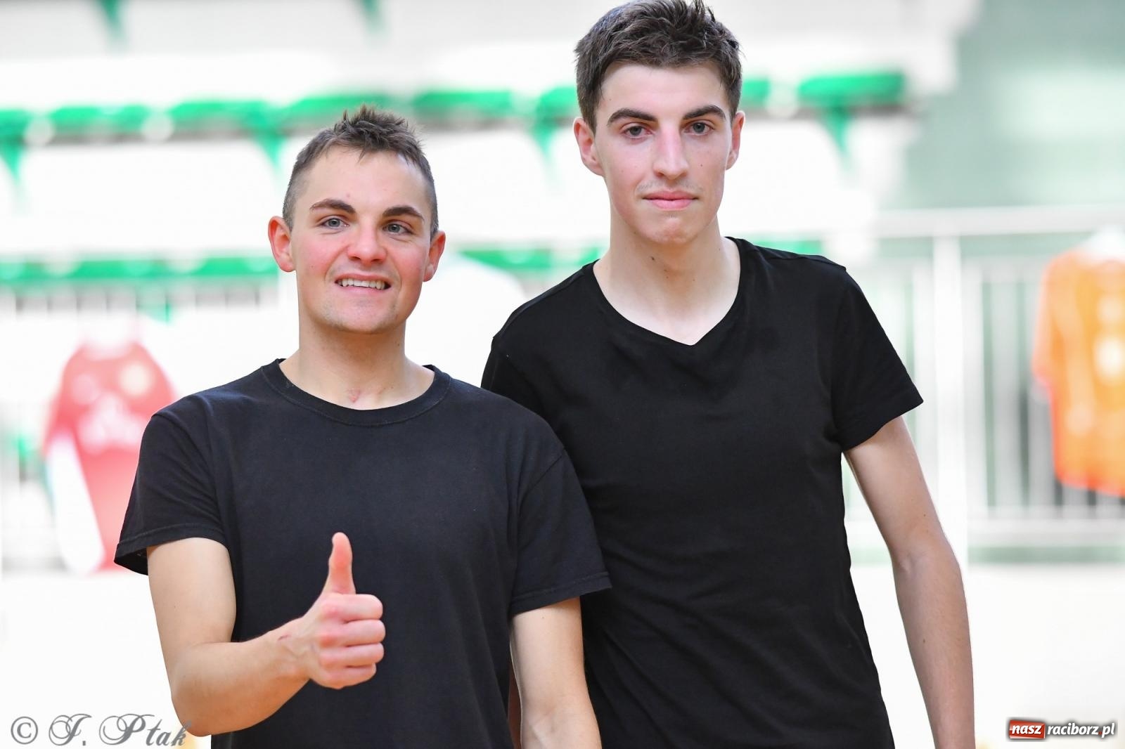 Zdjęcie w galerii na portalu naszraciborz.pl: Turniej siatkonogi w hali przy Łąkowej [FOTO] wiadomości z regionu