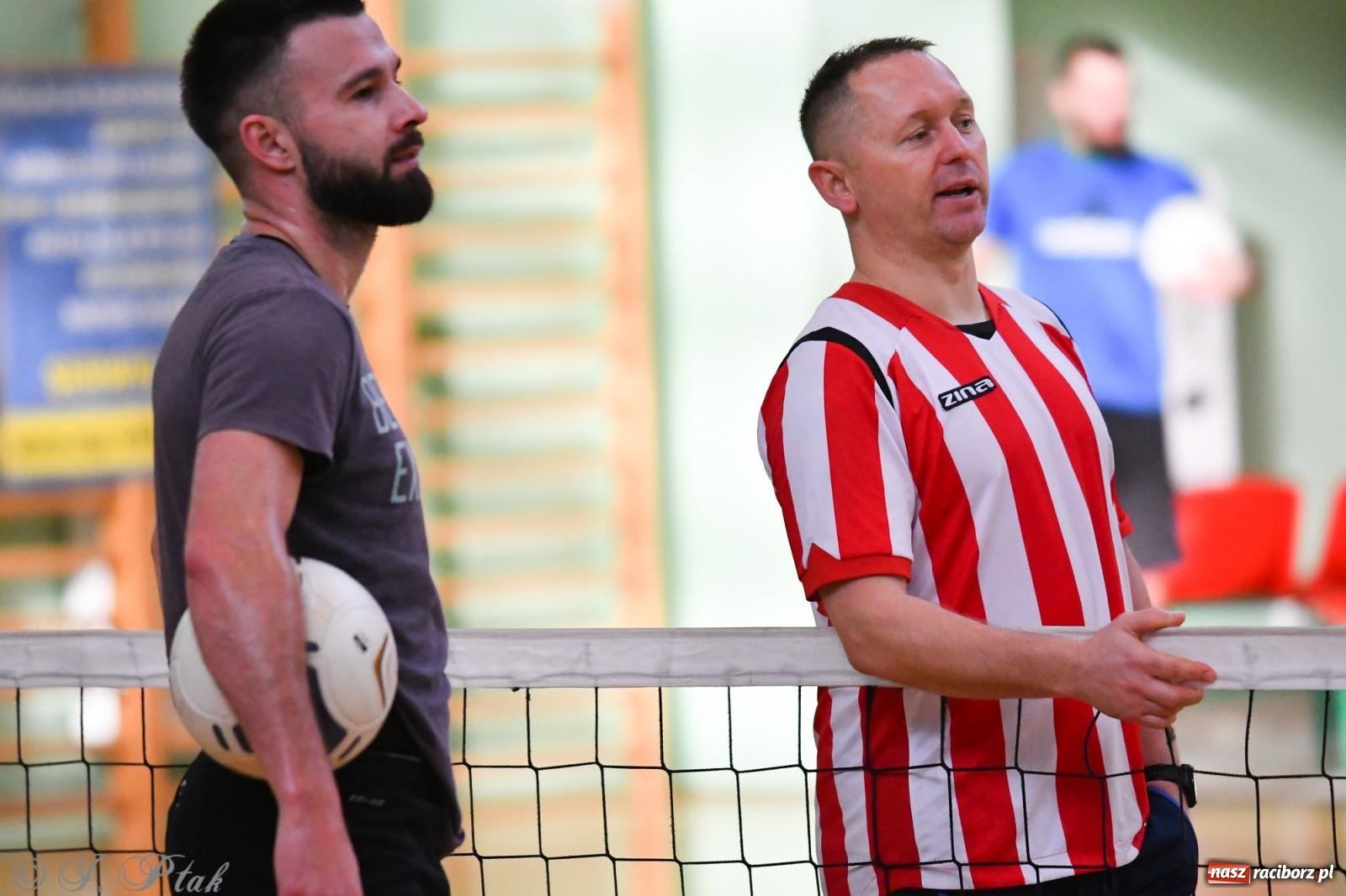 Zdjęcie w galerii na portalu naszraciborz.pl: Turniej siatkonogi w hali przy Łąkowej [FOTO] wiadomości z regionu