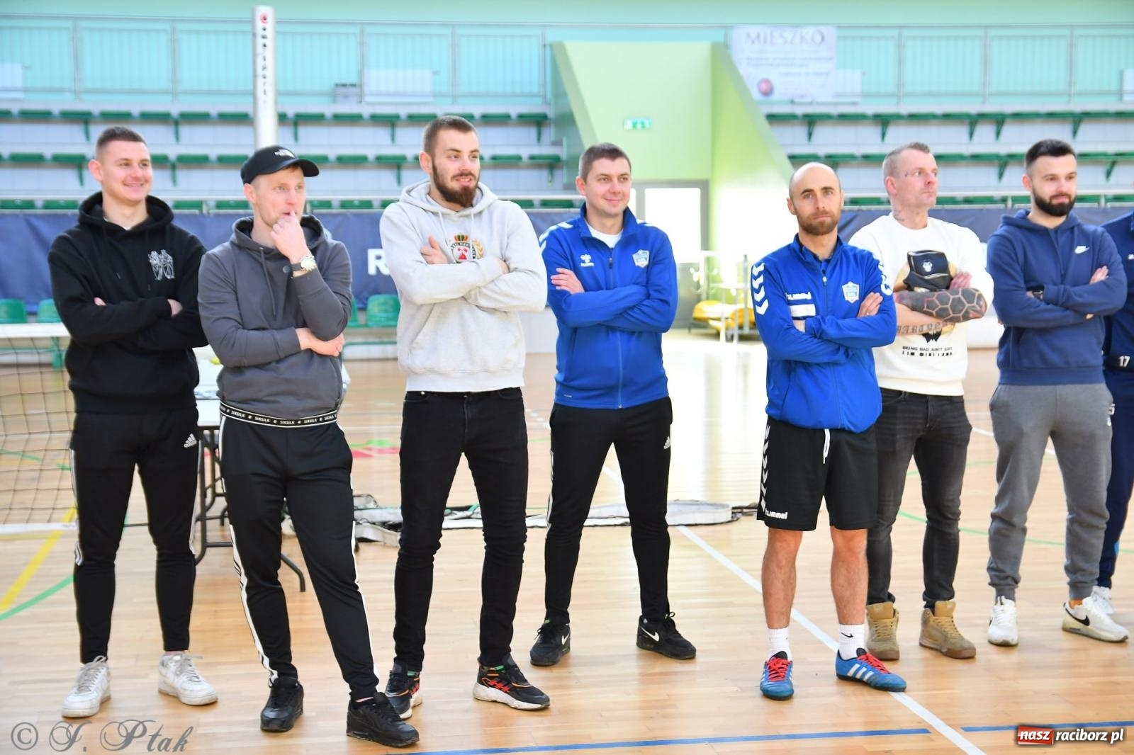 Zdjęcie w galerii na portalu naszraciborz.pl: Turniej siatkonogi w hali przy Łąkowej [FOTO] wiadomości z regionu