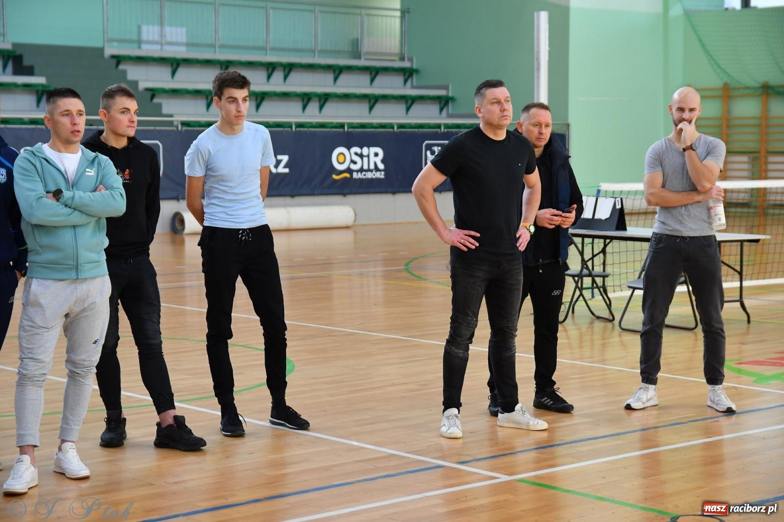 Zdjęcie w galerii na portalu naszraciborz.pl: Turniej siatkonogi w hali przy Łąkowej [FOTO] wiadomości z regionu