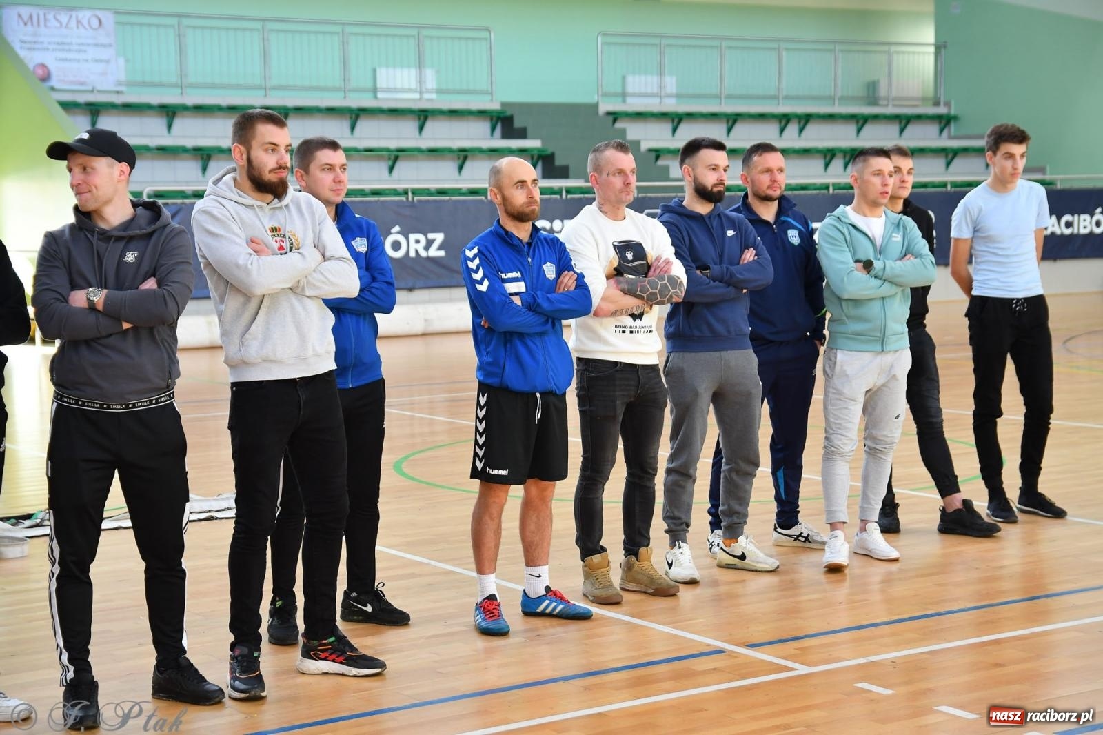Zdjęcie w galerii na portalu naszraciborz.pl: Turniej siatkonogi w hali przy Łąkowej [FOTO] wiadomości z regionu