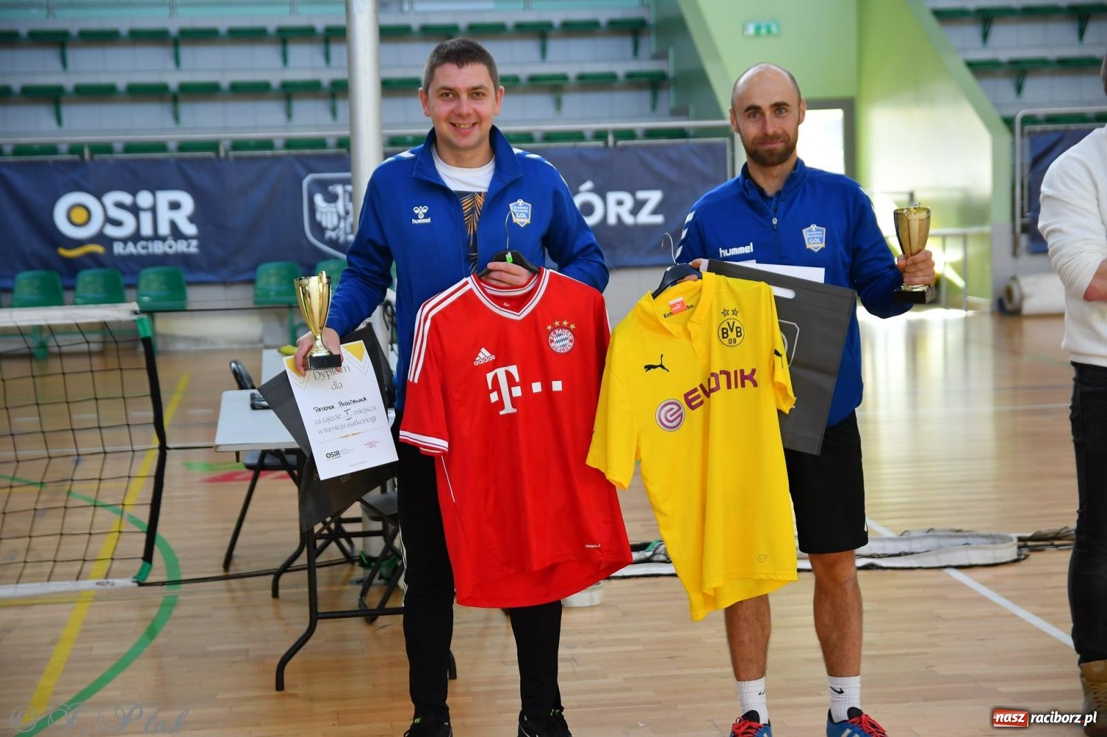 Zdjęcie w galerii na portalu naszraciborz.pl: Turniej siatkonogi w hali przy Łąkowej [FOTO] wiadomości z regionu