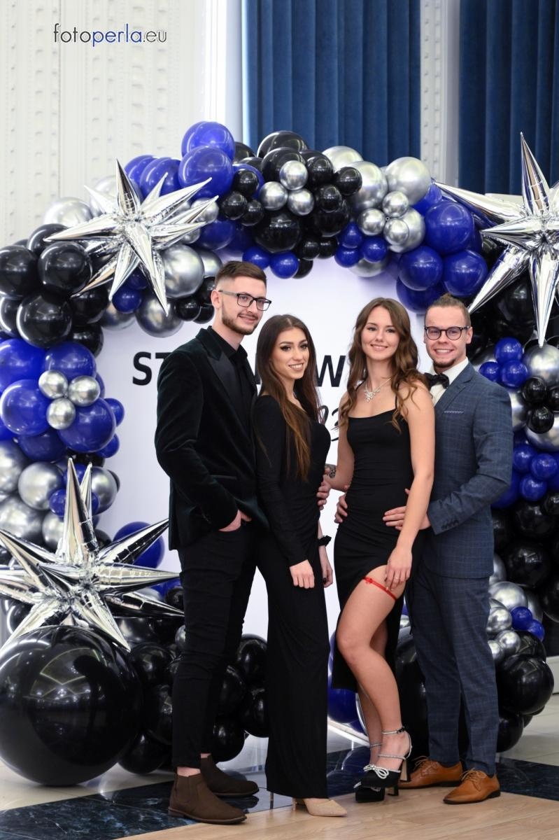 Zdjęcie w galerii na portalu naszraciborz.pl: Studniówka CKZiU nr 1 w Raciborzu - szalona zabawa do białego rana wiadomości z regionu