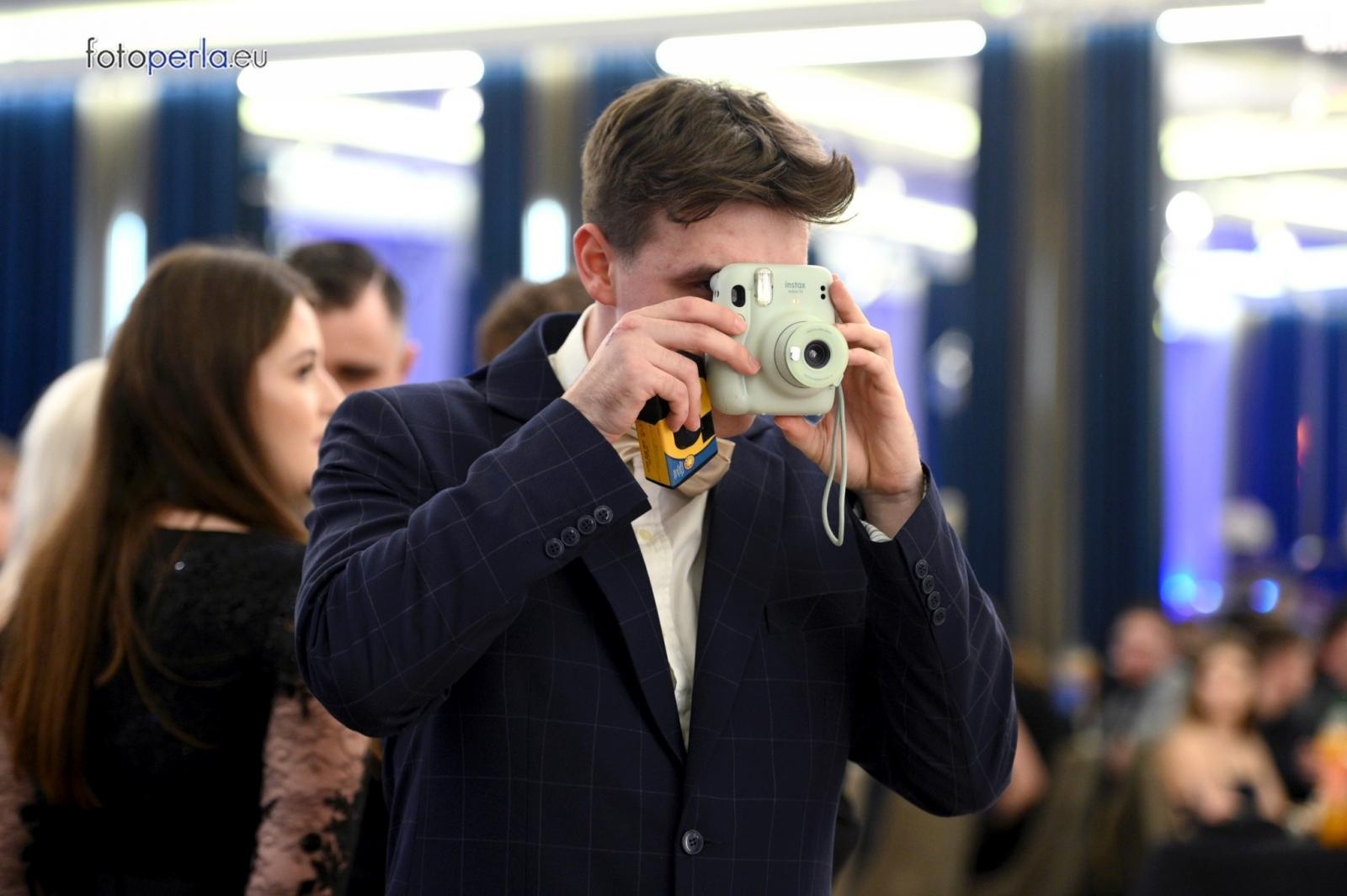 Zdjęcie w galerii na portalu naszraciborz.pl: Studniówka CKZiU nr 1 w Raciborzu - szalona zabawa do białego rana wiadomości z regionu