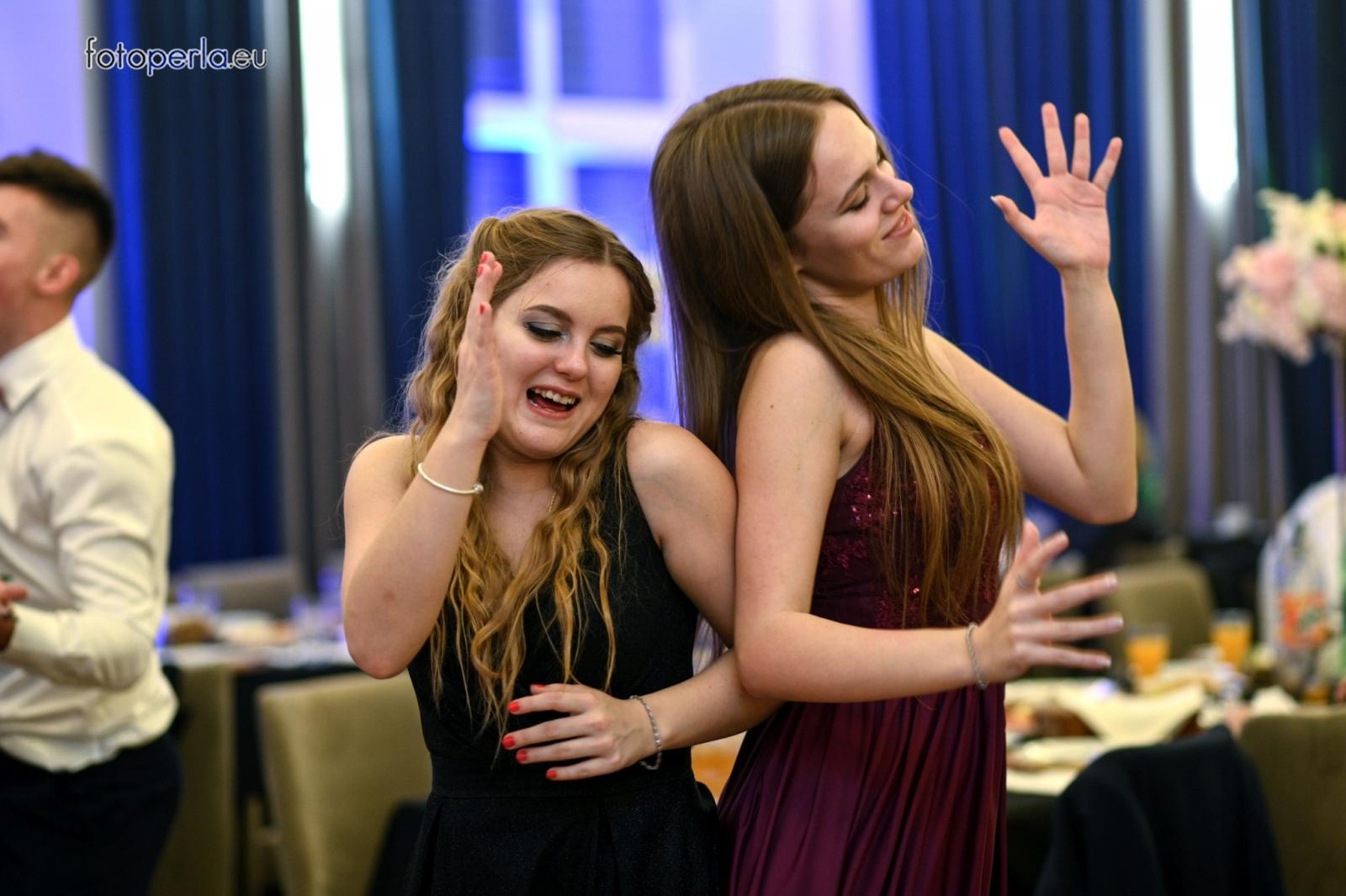 Zdjęcie w galerii na portalu naszraciborz.pl: Studniówka CKZiU nr 1 w Raciborzu - szalona zabawa do białego rana wiadomości z regionu