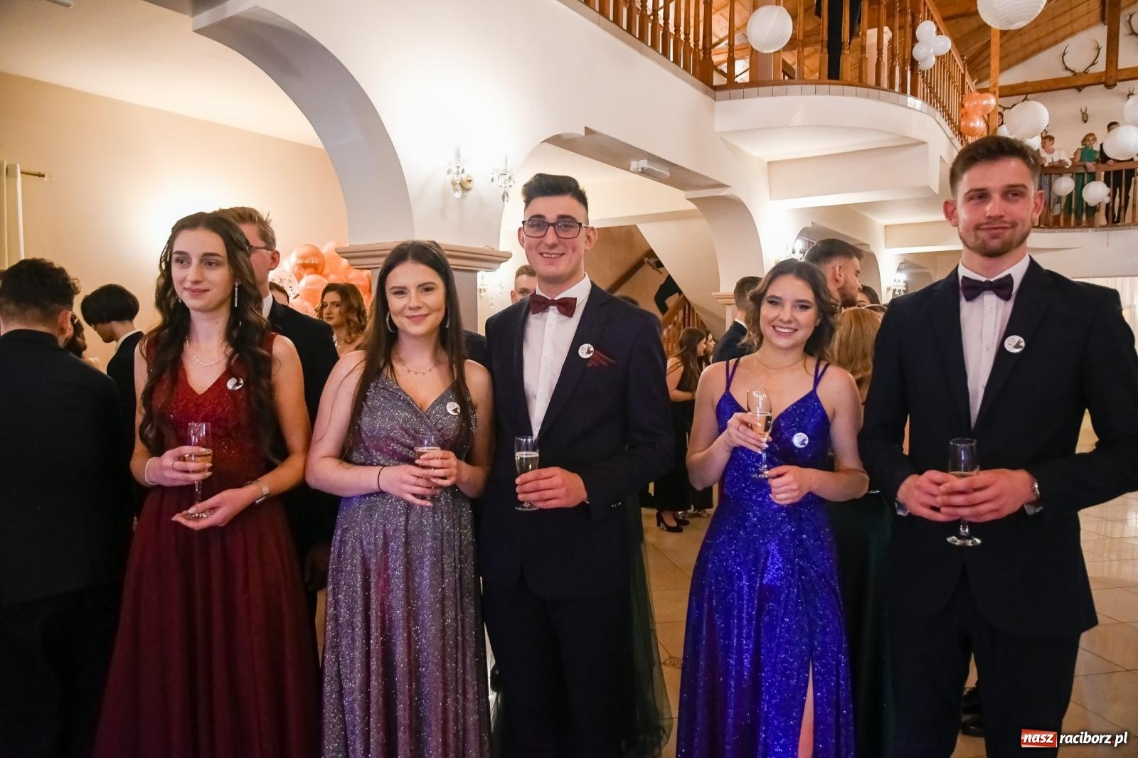 Zdjęcie w galerii na portalu naszraciborz.pl: Raciborski EKONOMIK bawi się na studniówce w Rogowie [FOTO i WIDEO] wiadomości z regionu