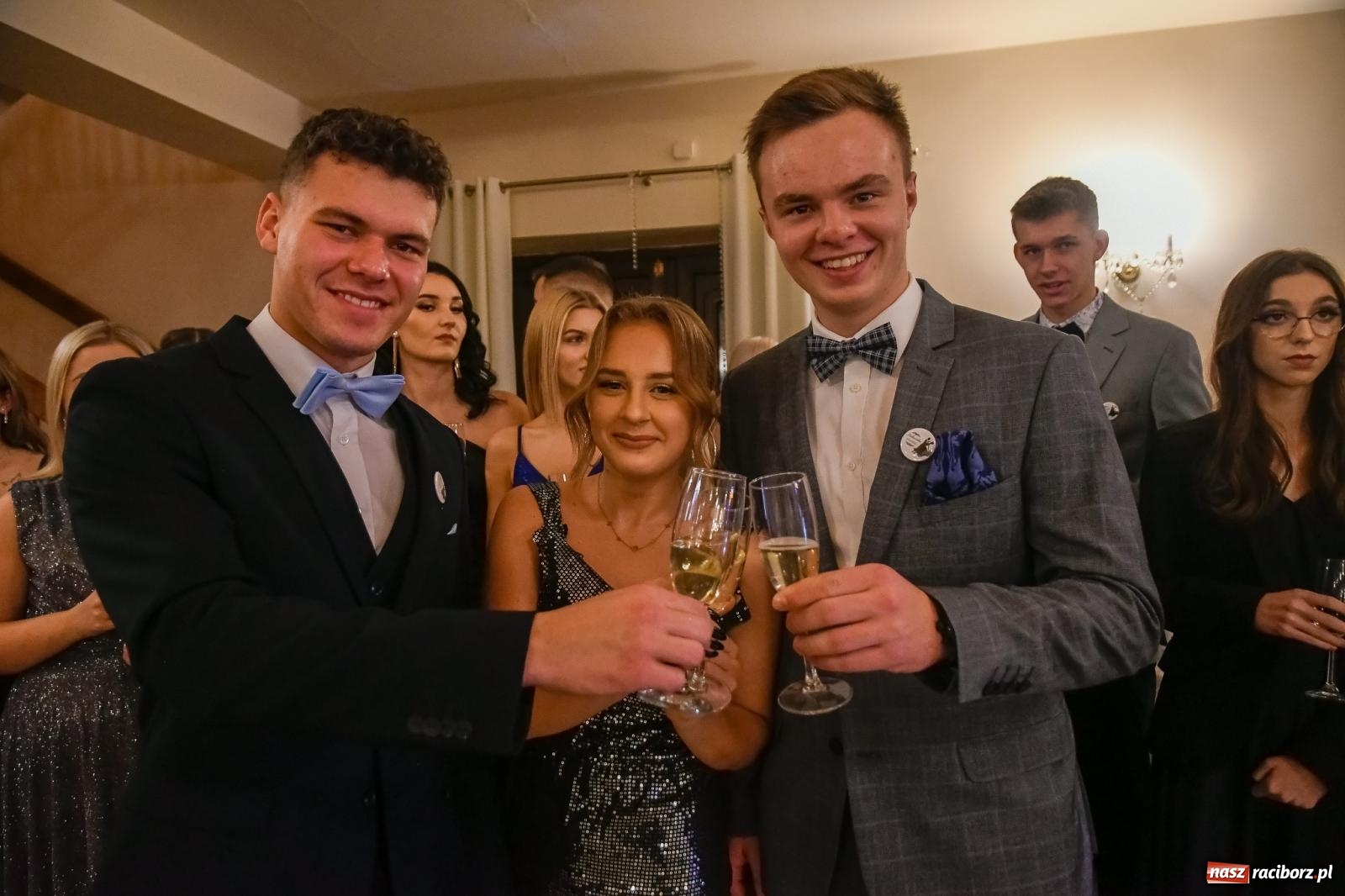 Zdjęcie w galerii na portalu naszraciborz.pl: Raciborski EKONOMIK bawi się na studniówce w Rogowie [FOTO i WIDEO] wiadomości z regionu