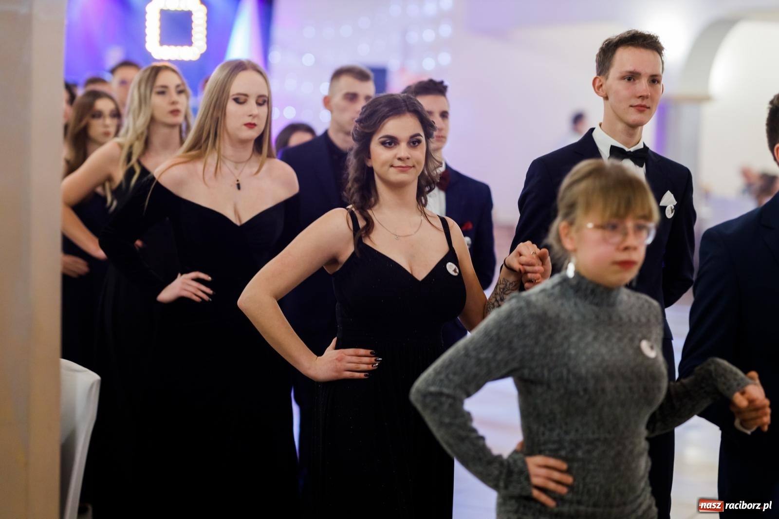 Zdjęcie w galerii na portalu naszraciborz.pl: Raciborski EKONOMIK bawi się na studniówce w Rogowie [FOTO i WIDEO] wiadomości z regionu